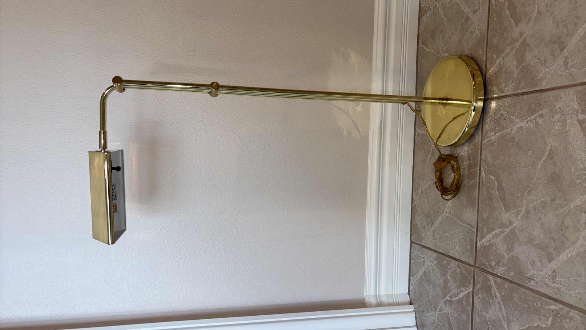 Photo 1 of 38” EXTENDABLE BRASS FLOOR LAMP