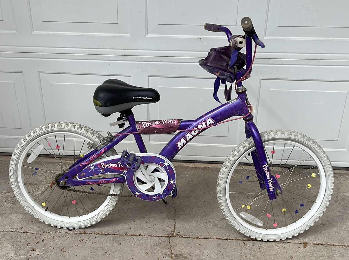 Photo 2 of MAGNA PRECIOUS PEARLS 20”GIRLS BICYCLE 