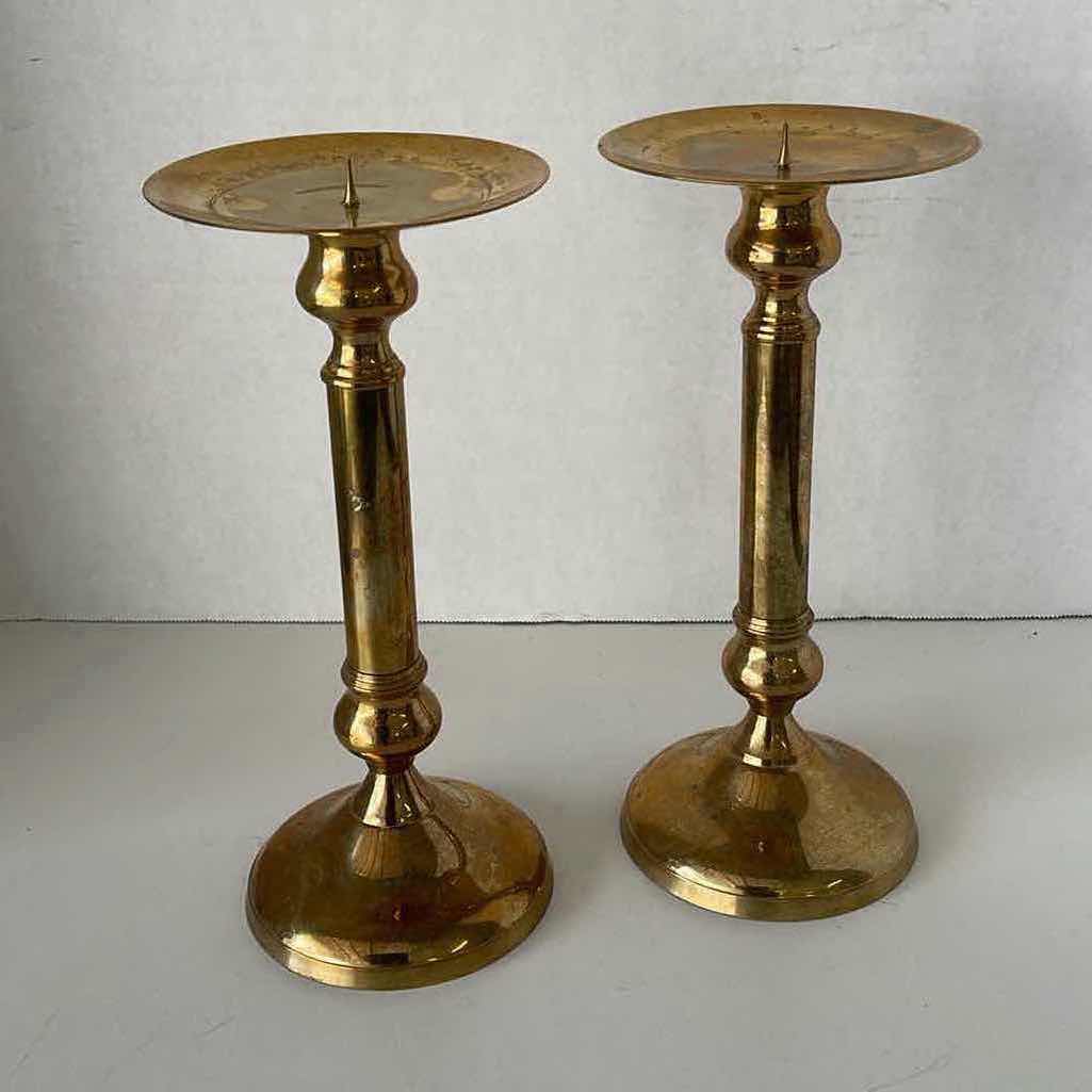 Photo 1 of HOSLEY SOLID BRASS CANDLE STICK (2)