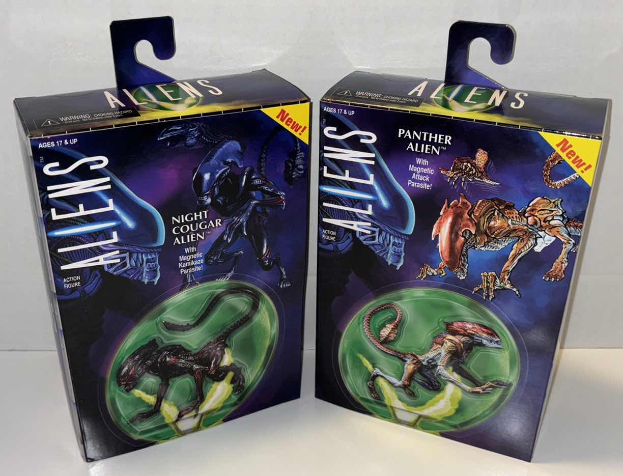 Photo 1 of NEW 2-PACK NECA ALIENS ACTION FIGURE & ACCESSORIES, "NIGHT COUGAR ALIEN W MAGNETIC KAMIKAZE PARASITE" & “PANTHER ALIEN W MAGNETIC ATTACK PARASITE”