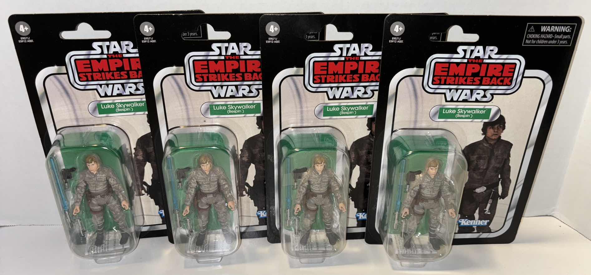 Photo 1 of NEW 4-PACK HASBRO STAR WARS THE VINTAGE COLLECTION ACTION FIGURE & ACCESSORIES, THE EMPIRE STRIKES BACK “LUKE SKYWALKER (BESPIN)”