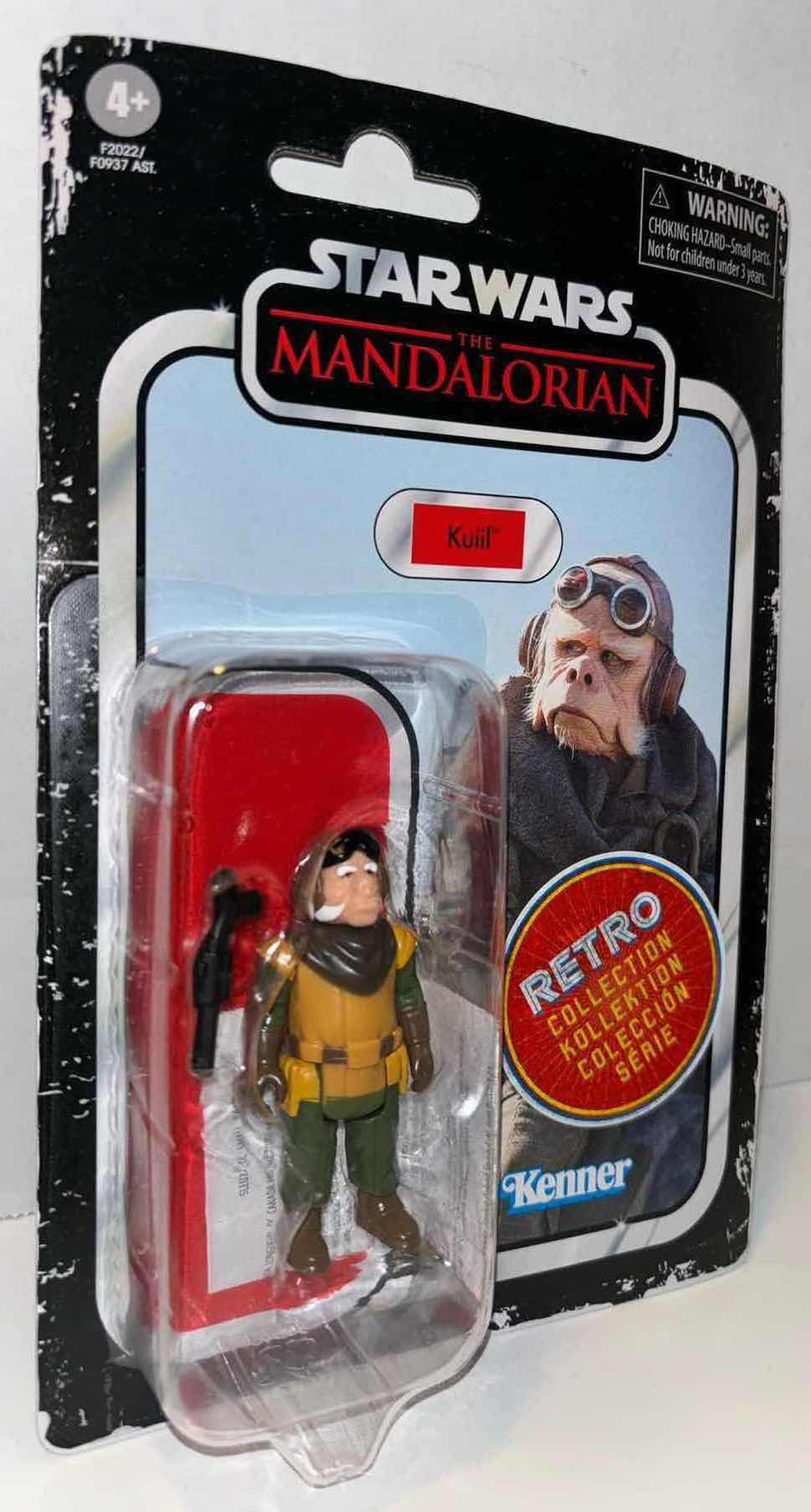 Photo 5 of NEW 8-PACK CASE HASBRO KENNER STAR WARS THE RETRO COLLECTION ACTION FIGURE & ACCESSORIES, “THE MANDALORIAN ASSORTED SET OF 8”