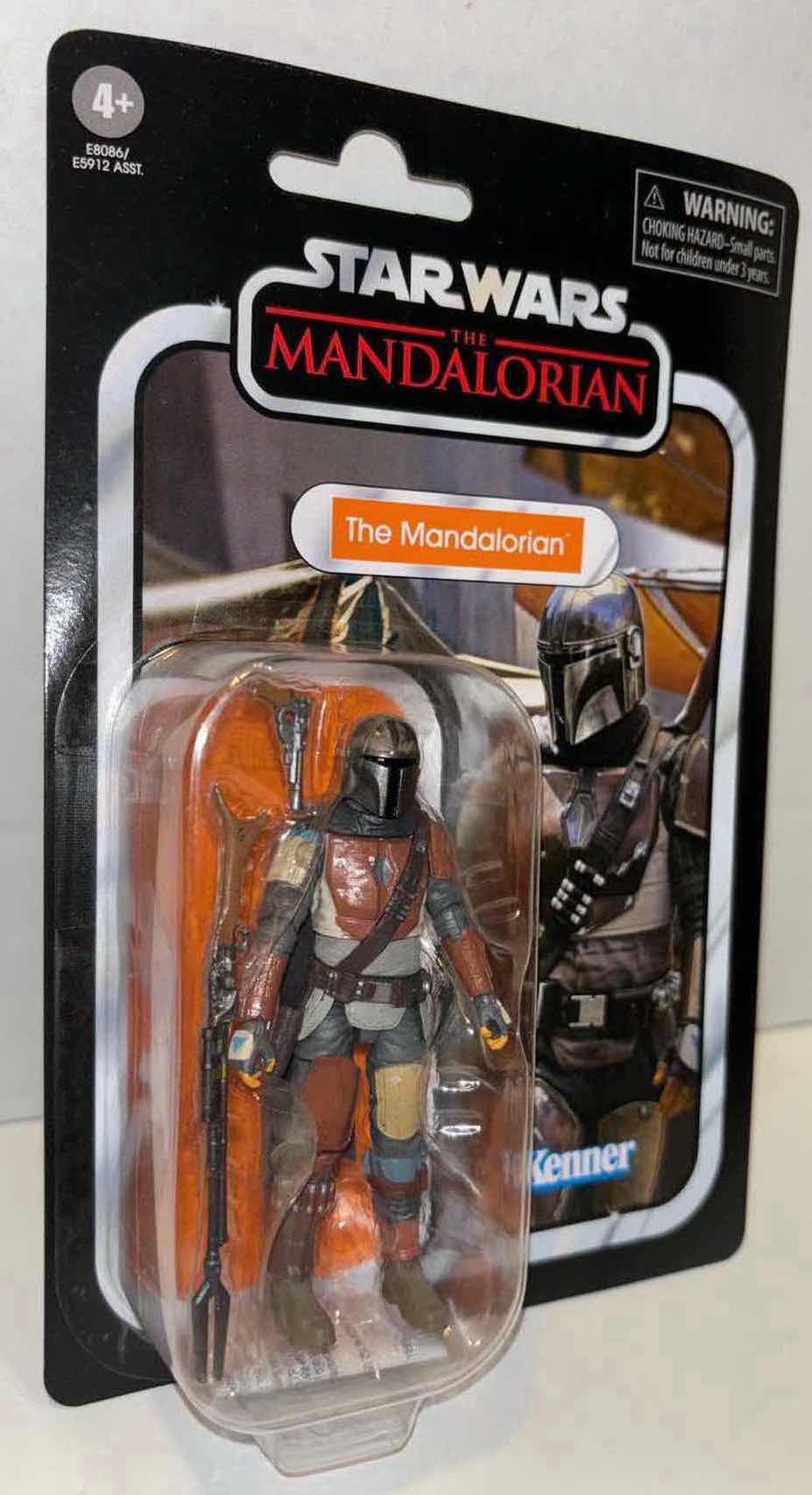 Photo 4 of NEW 2-PACK BUNDLE HASBRO KENNER STAR WARS THE VINTAGE COLLECTION, THE MANDALORIAN “NEVARRO CANTINA” PLAYSET INCLUDES IMPERIAL DEATH TROOPER 4” ACTION FIGURE & “THE MANDALORIAN” ACTION FIGURE & ACCESSORIES (4” FIGURE)