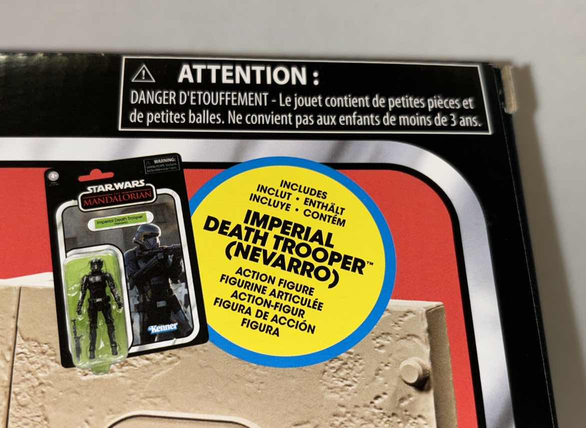 Photo 3 of NEW 2-PACK BUNDLE HASBRO KENNER STAR WARS THE VINTAGE COLLECTION, THE MANDALORIAN “NEVARRO CANTINA” PLAYSET INCLUDES IMPERIAL DEATH TROOPER 4” ACTION FIGURE & “THE MANDALORIAN” ACTION FIGURE & ACCESSORIES (4” FIGURE)