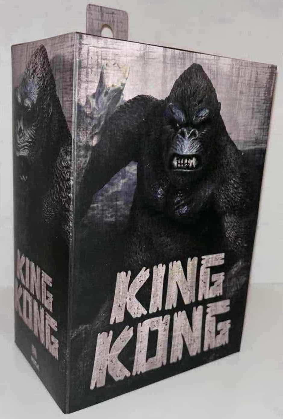 Photo 2 of NEW NECA KING KONG 7"
SCALE ACTION FIGURE & ACCESSORIES, "ULTIMATE KONG KONG (SKULL ISLAND)