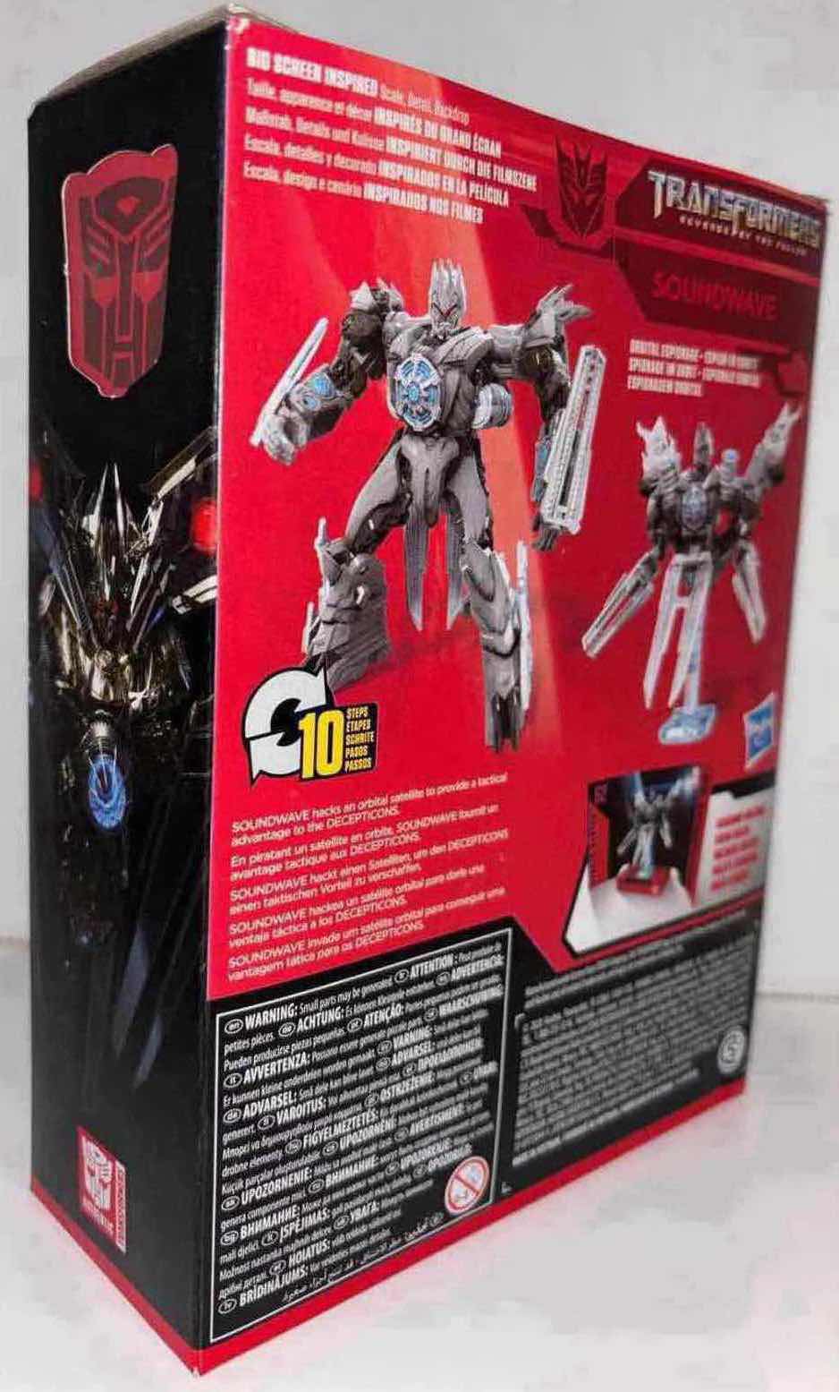 Photo 2 of NEW HASBRO TAKARA TOMY TRANSFORMERS DELUXE CLASS STUDIO SERIES REVENGE OF THE FALLEN #62 "SOUNDWAVE"
ACTION FIGURE & ACCESSORIES