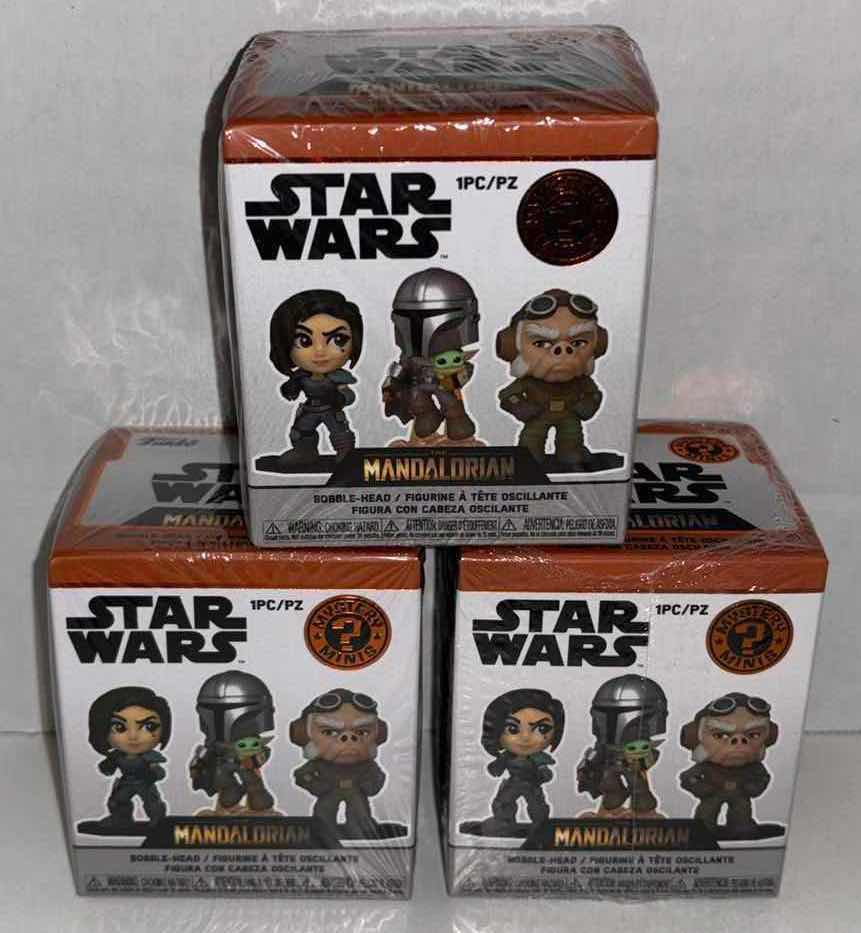 Photo 1 of NEW 3-PACK FUNKO STAR WARS THE MANDALORIAN BOBBLE-HEAD MYSTERY MINI VINYL FIGURE