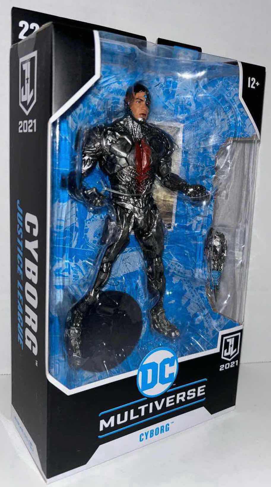 Photo 5 of NEW ASSORTED 6-PACK MCFARLANE TOYS DC MULTIVERSE ACTION FIGURE & ACCESSORIES, JUSTICE LEAGUE “AQUAMAN, SUPERMAN, THE FLASH, CYBORG, BATMAN HAZMAT SUIT” & “WONDER WOMAN”