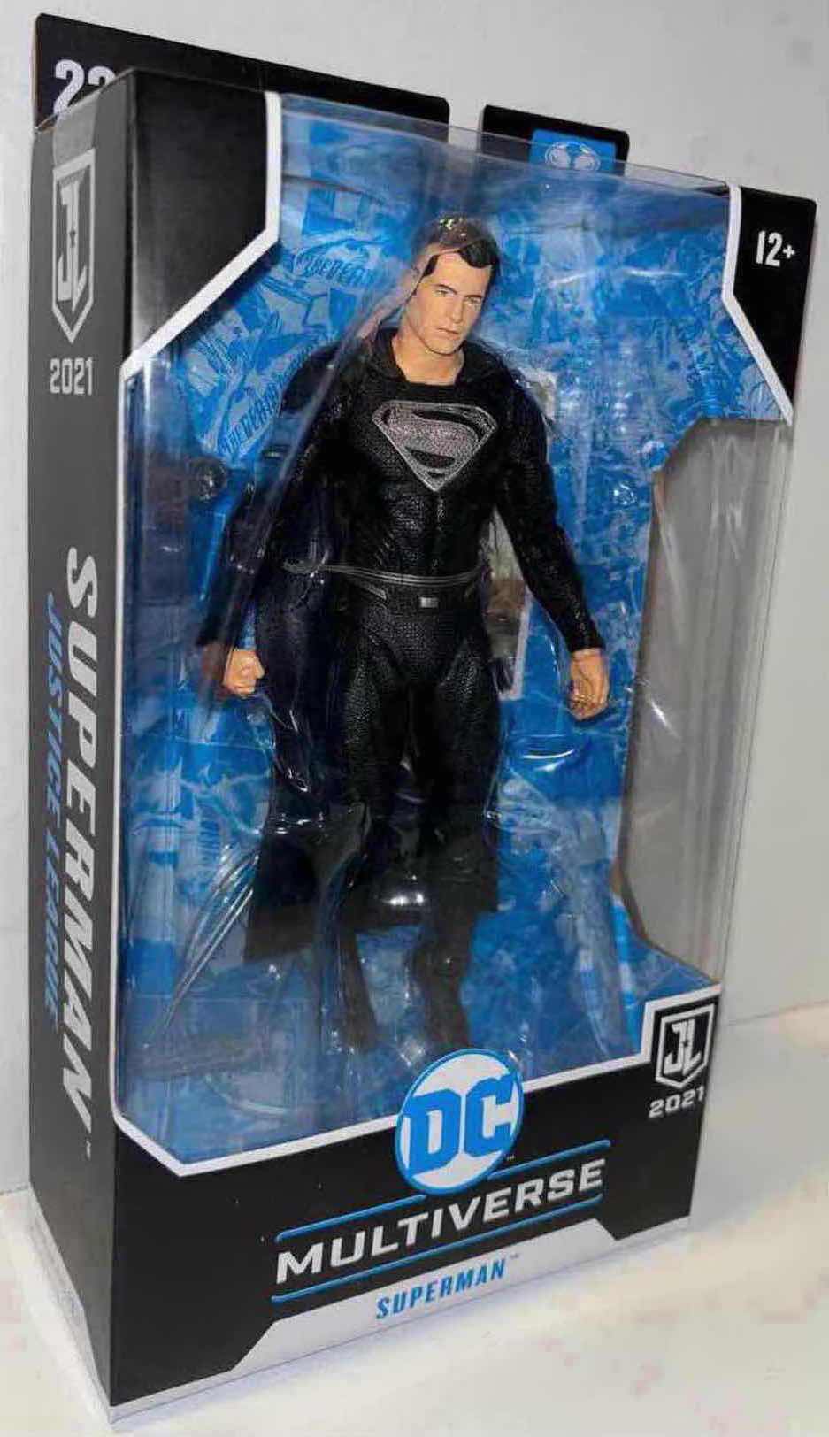 Photo 3 of NEW ASSORTED 6-PACK MCFARLANE TOYS DC MULTIVERSE ACTION FIGURE & ACCESSORIES, JUSTICE LEAGUE “AQUAMAN, SUPERMAN, THE FLASH, CYBORG, BATMAN HAZMAT SUIT” & “WONDER WOMAN”