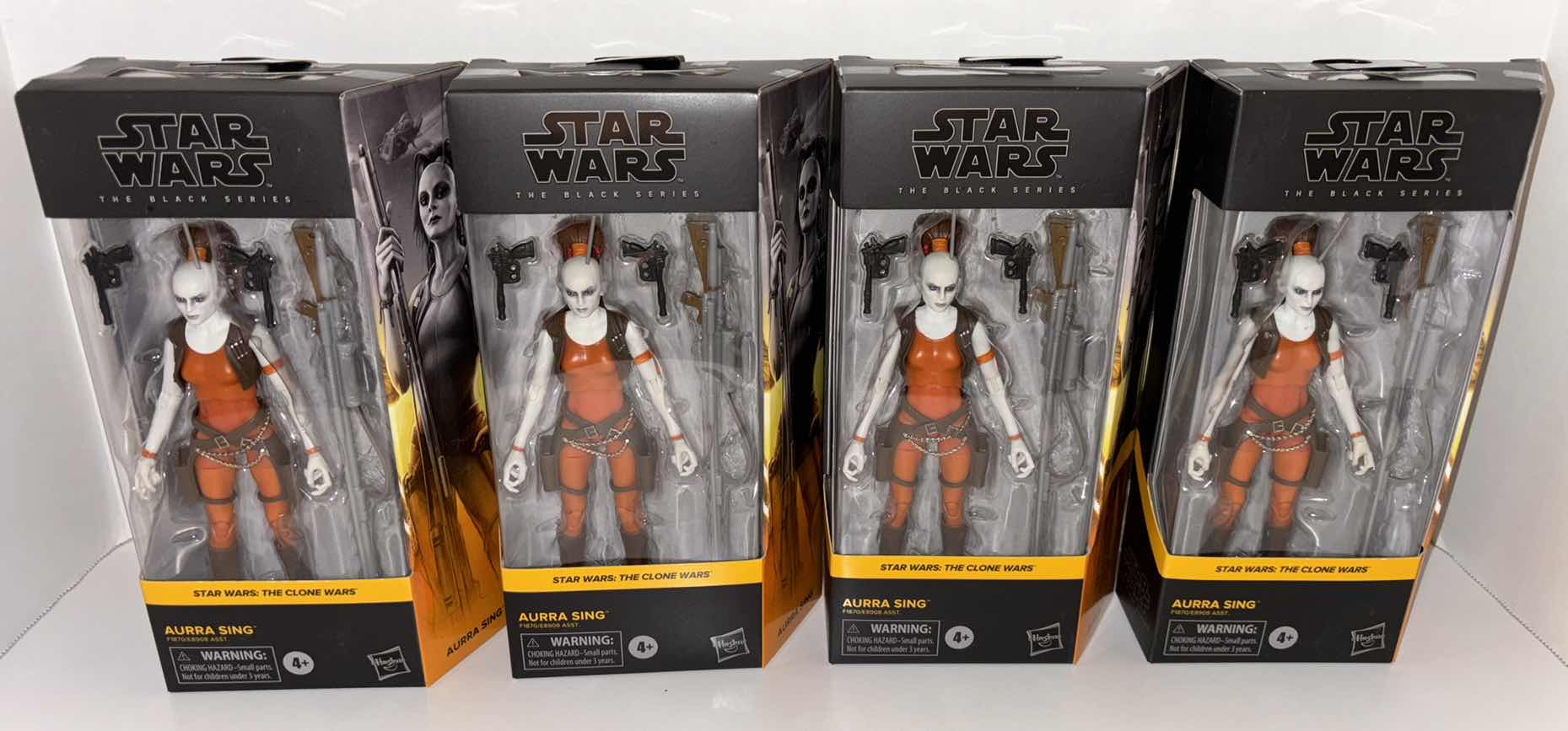 Photo 1 of NEW 4-PACK HASBRO STAR WARS THE BLACK SERIES ACTION FIGURE & ACCESSORIES, THE CLONE WARS "AURRA SING"