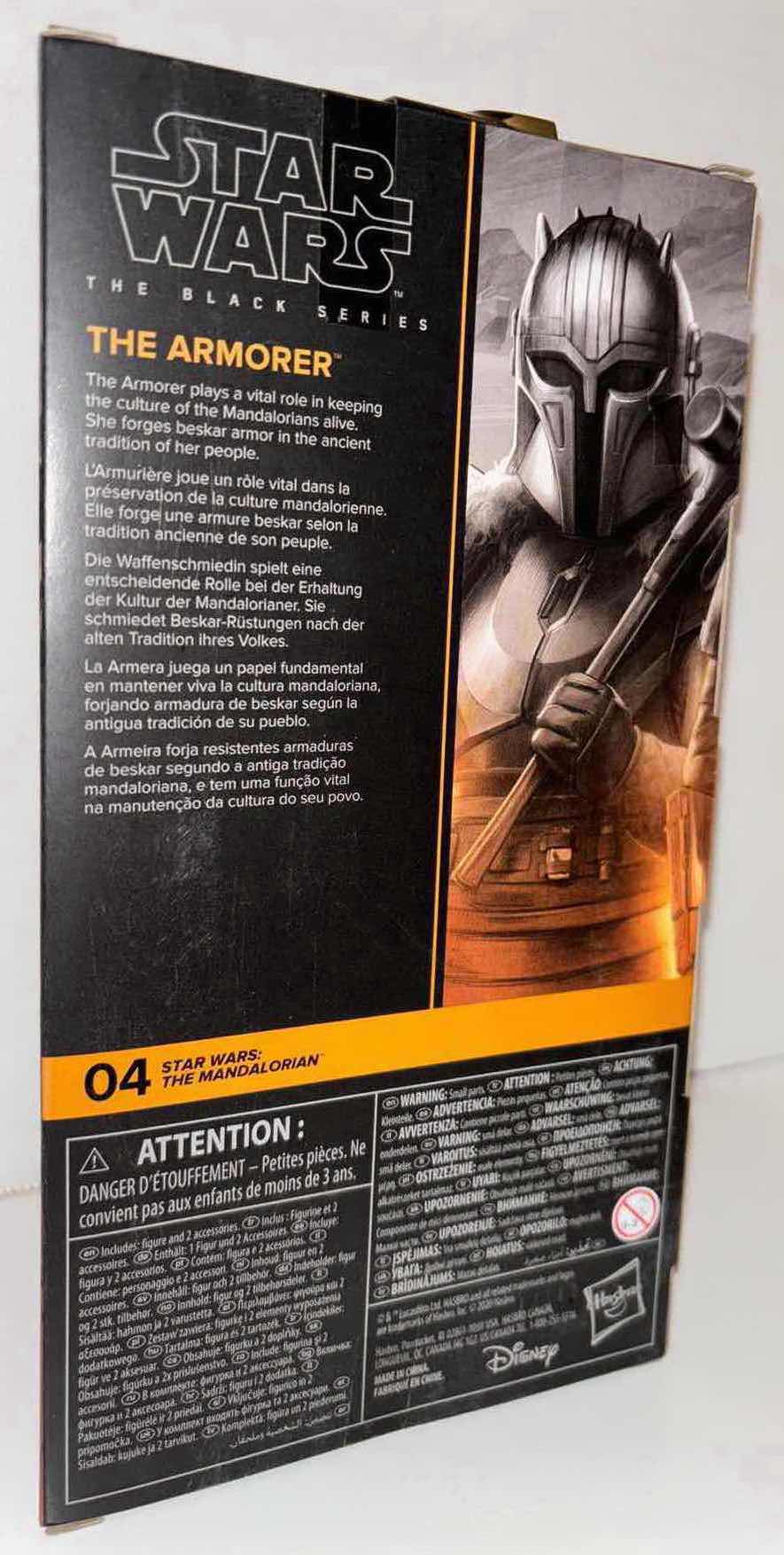 Photo 2 of NEW HASBRO STAR WARS THE BLACK SERIES THE MANDALORIAN ACTION FIGURE & ACCESSORIES, "THE ARMORER"