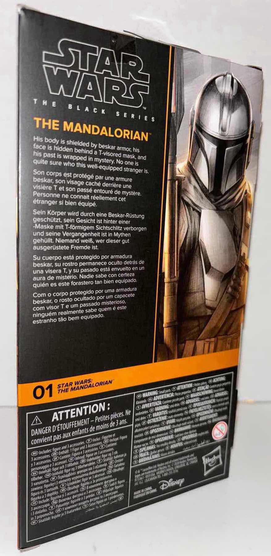 Photo 2 of NEW HASBRO STAR WARS THE BLACK SERIES THE MANDALORIAN ACTION FIGURE & ACCESSORIES, "THE MANDALORIAN"