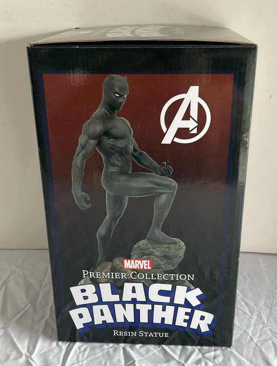 Photo 2 of NIB MARVEL PREMIER COLLECTION BLACK PANTHER RESIN STATUE MSRP $120