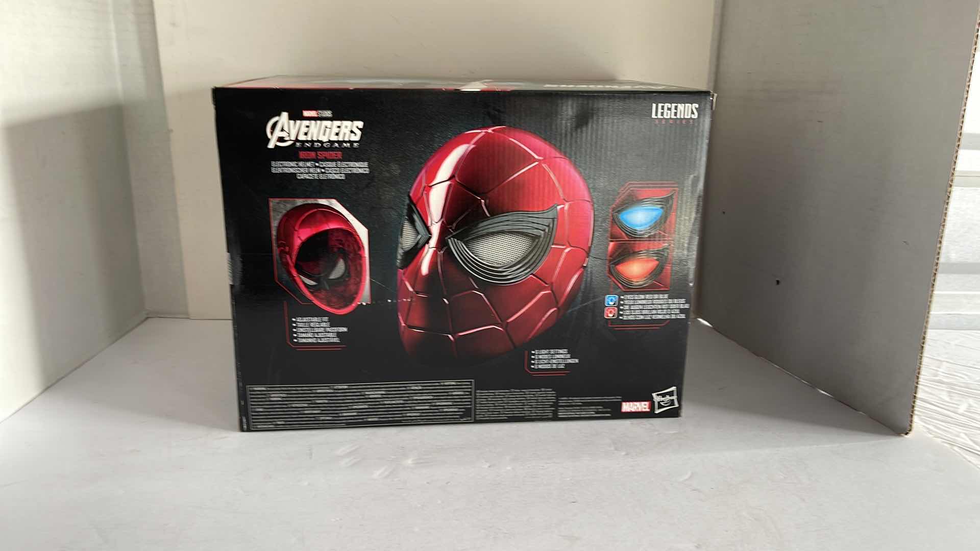 Photo 2 of NIB MARVEL STUDIOS AVENGERS END GAME LEGENDS SERIES IRON SPIDER MSRP $139.99