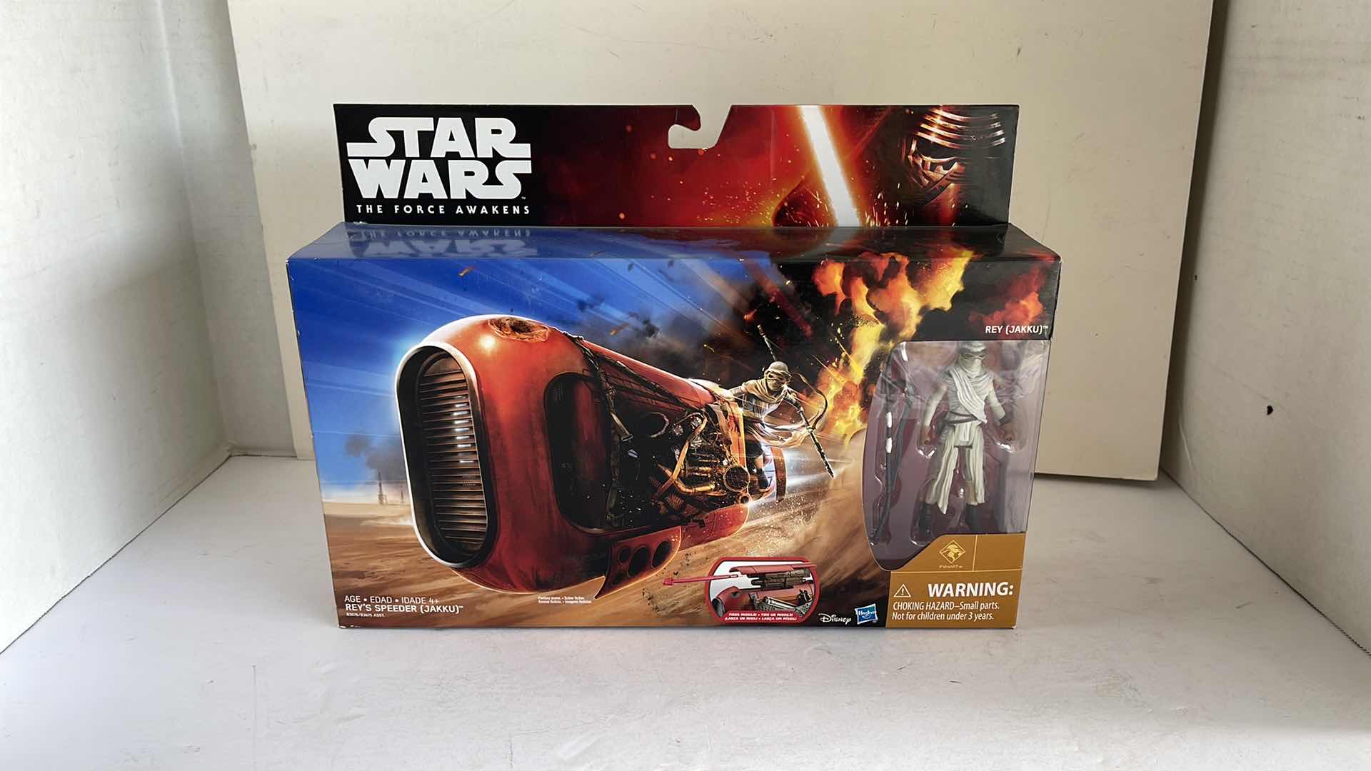 Photo 1 of NIB STAR WARS THE FIRCE AWAKENS REY’S SPEEDER MSRP $15