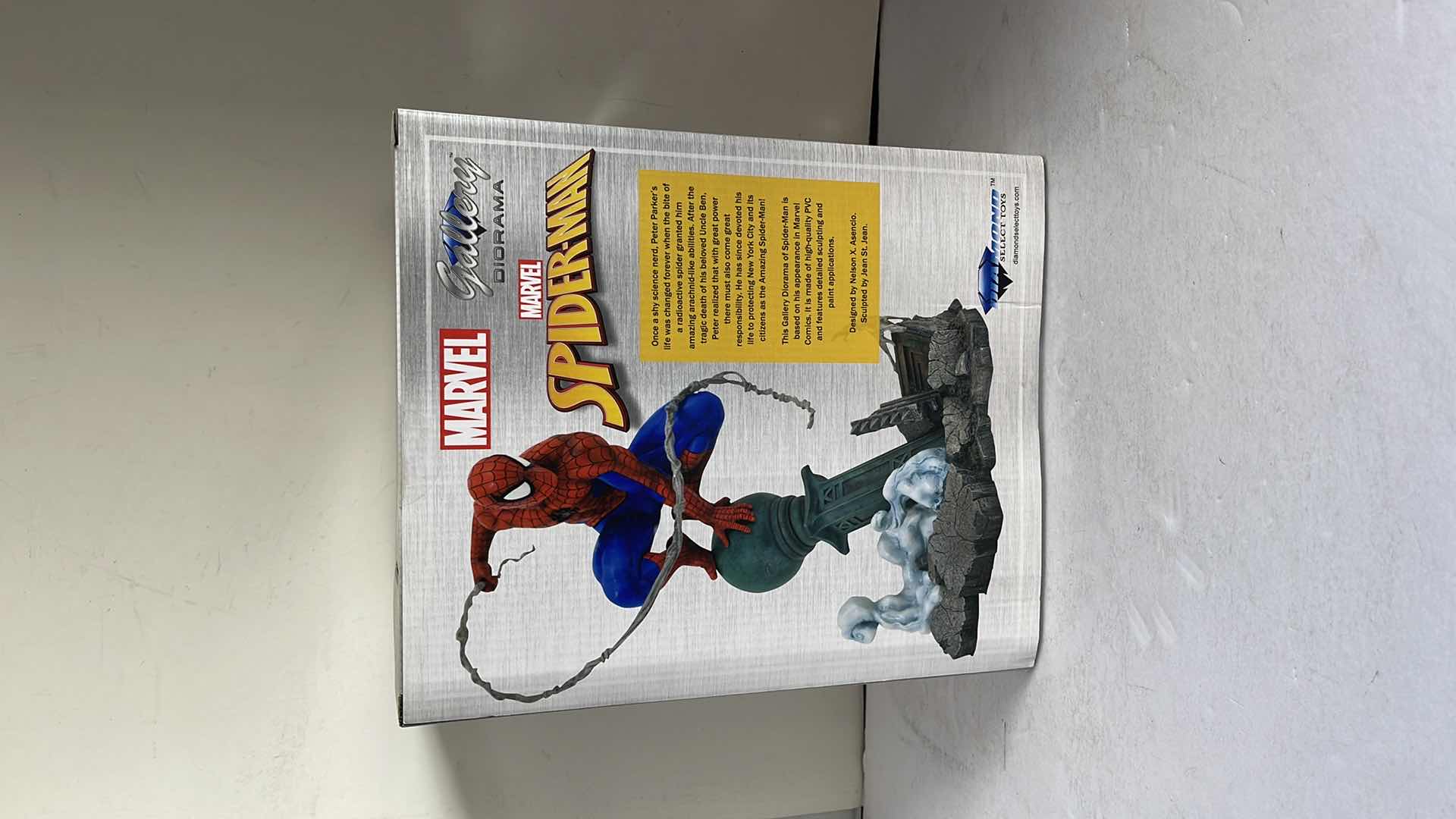 Photo 3 of NIB MARVEL SPIDER-MAN PVC DIORAMA MSRP $70