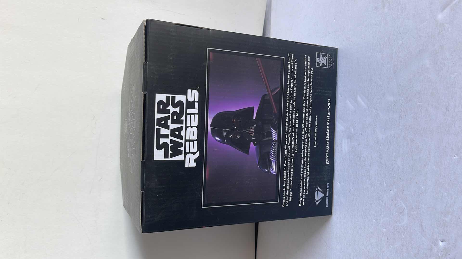 Photo 2 of NIB DIAMOND SELECT TOYS STAR WARS DARTH VADER MINI-BUST MSRP $129.99