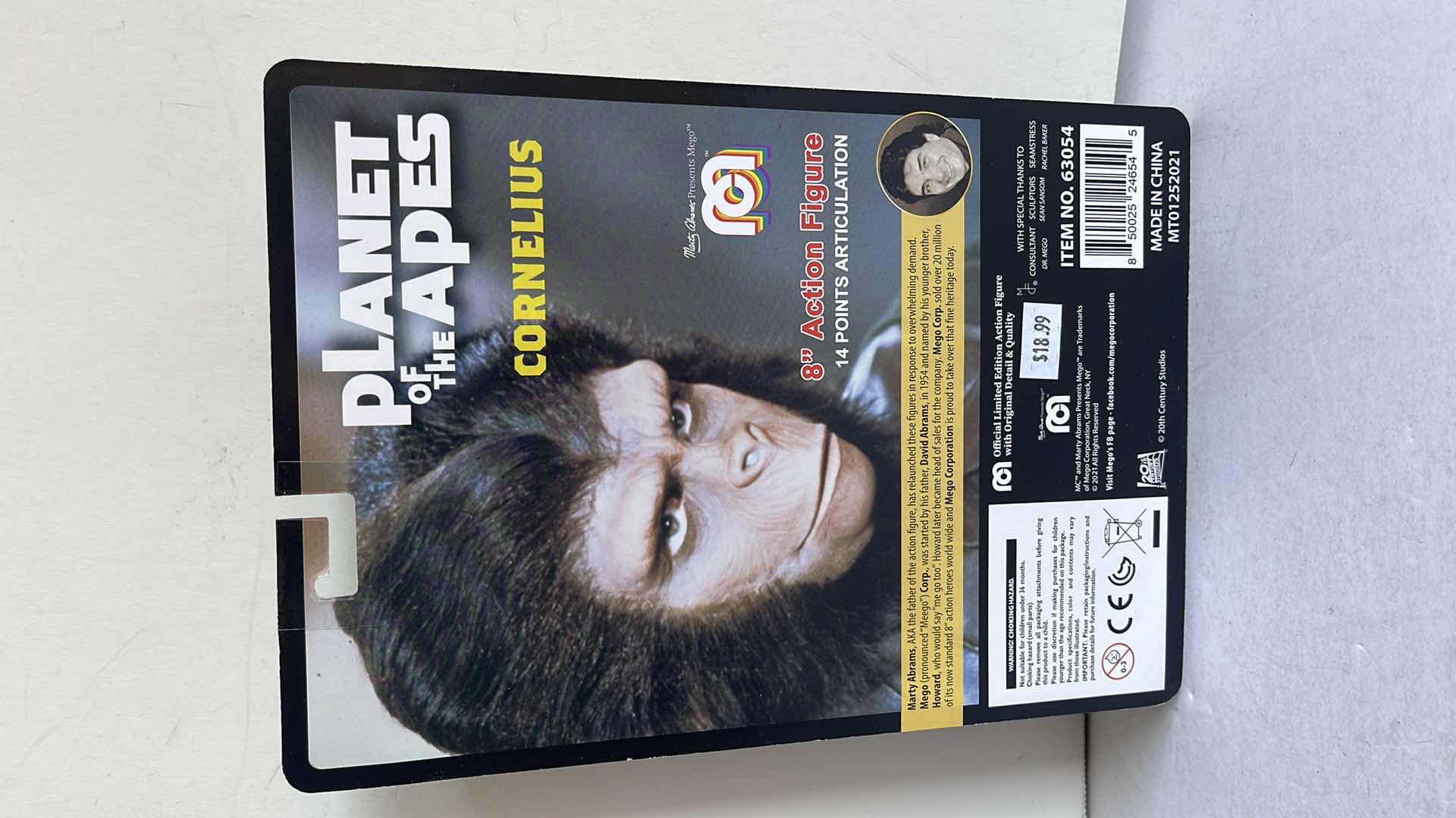 Photo 2 of NIB PLANET OF THE APES MOVIES 8” ACTION FIGURE CORNELIUS MSRP $18.99