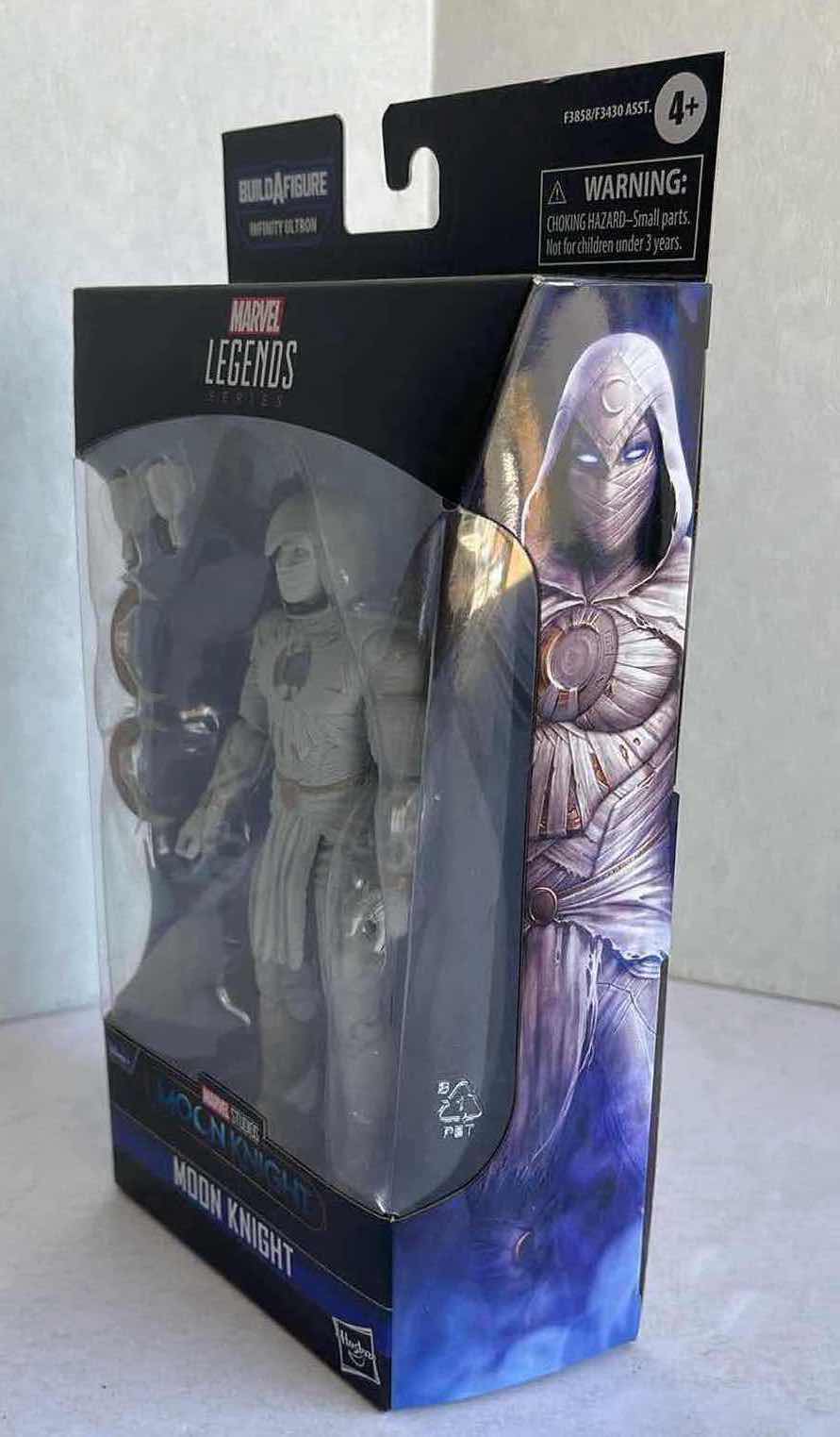 Photo 3 of NIB MARVEL LEGEND SERIES MARVEL STUDIOS MOON KNIGHT MSRP $49.99