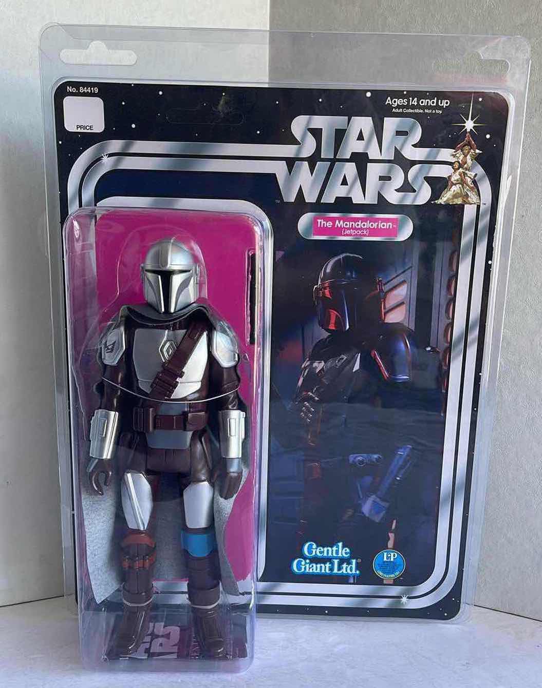 Photo 1 of NIB GENTLE GIANT LTD.  STAR WARS THE MANDALORIAN (JETPACK) H12” MSRP $89.99