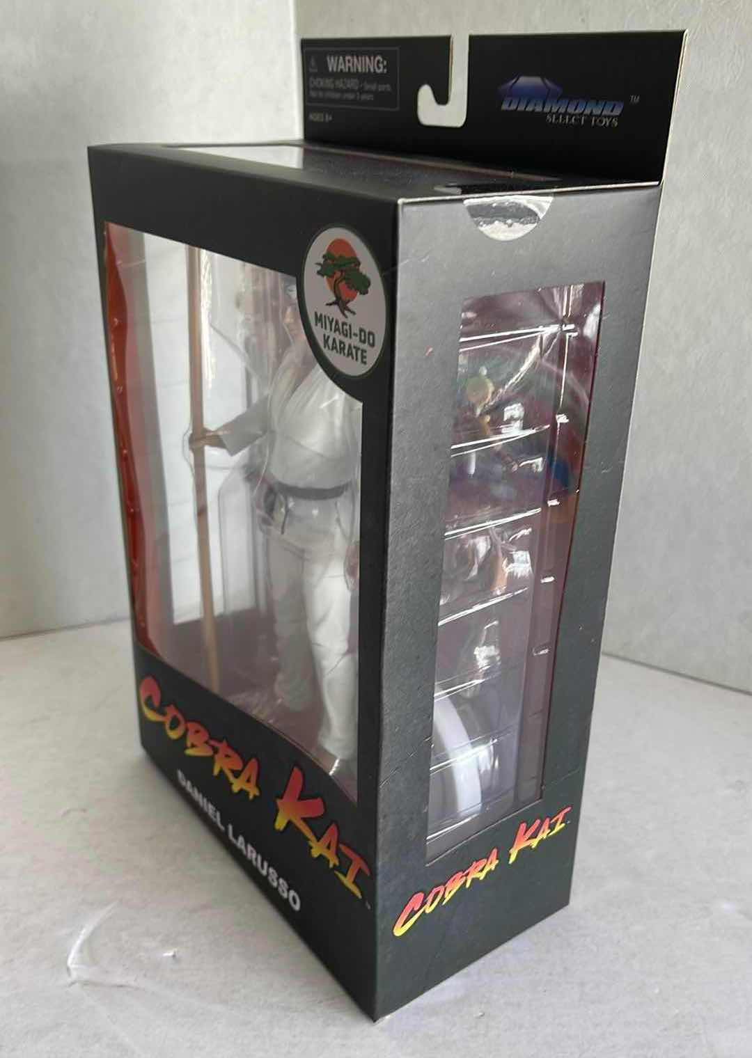 Photo 3 of NIB DIAMOND SELECT TOYS COBRA KAI DANIEL LARUSSO MSRP $25