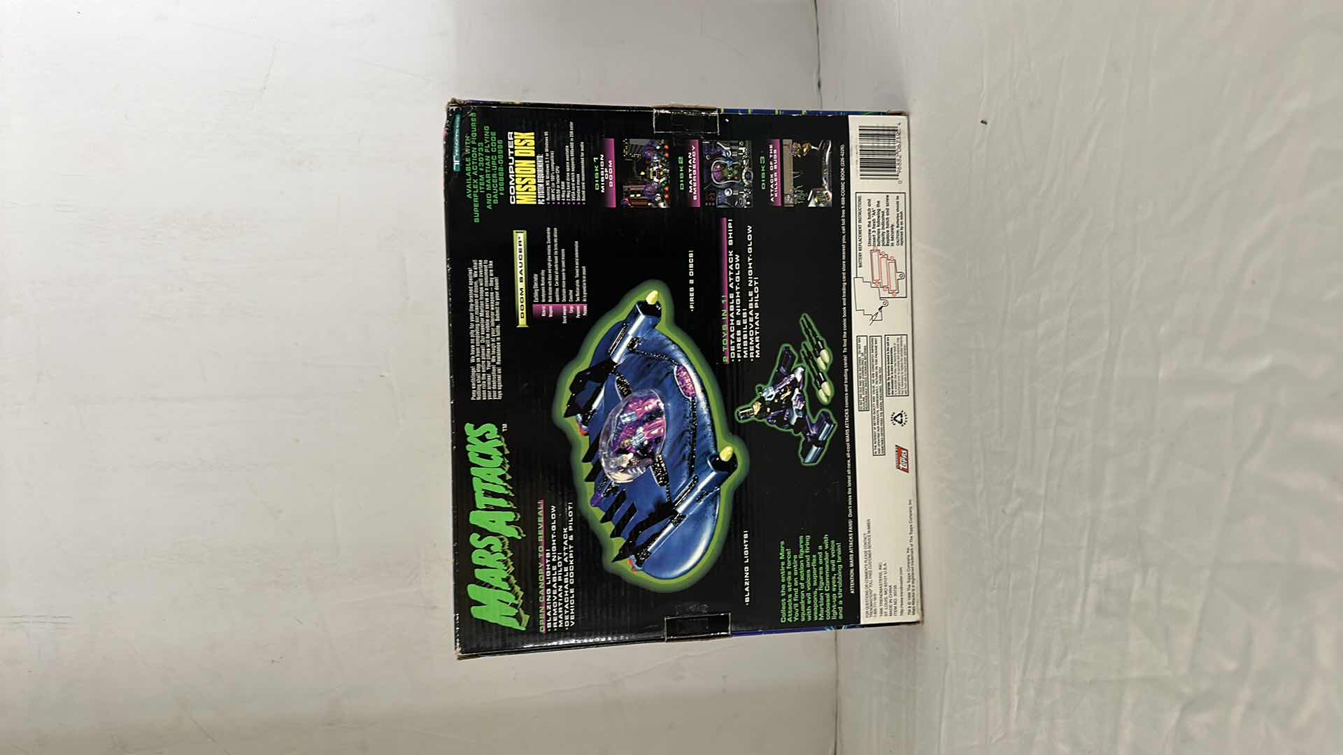 Photo 3 of MARS ATTACKS DOOM SAUCER , MSRP $50 NIB