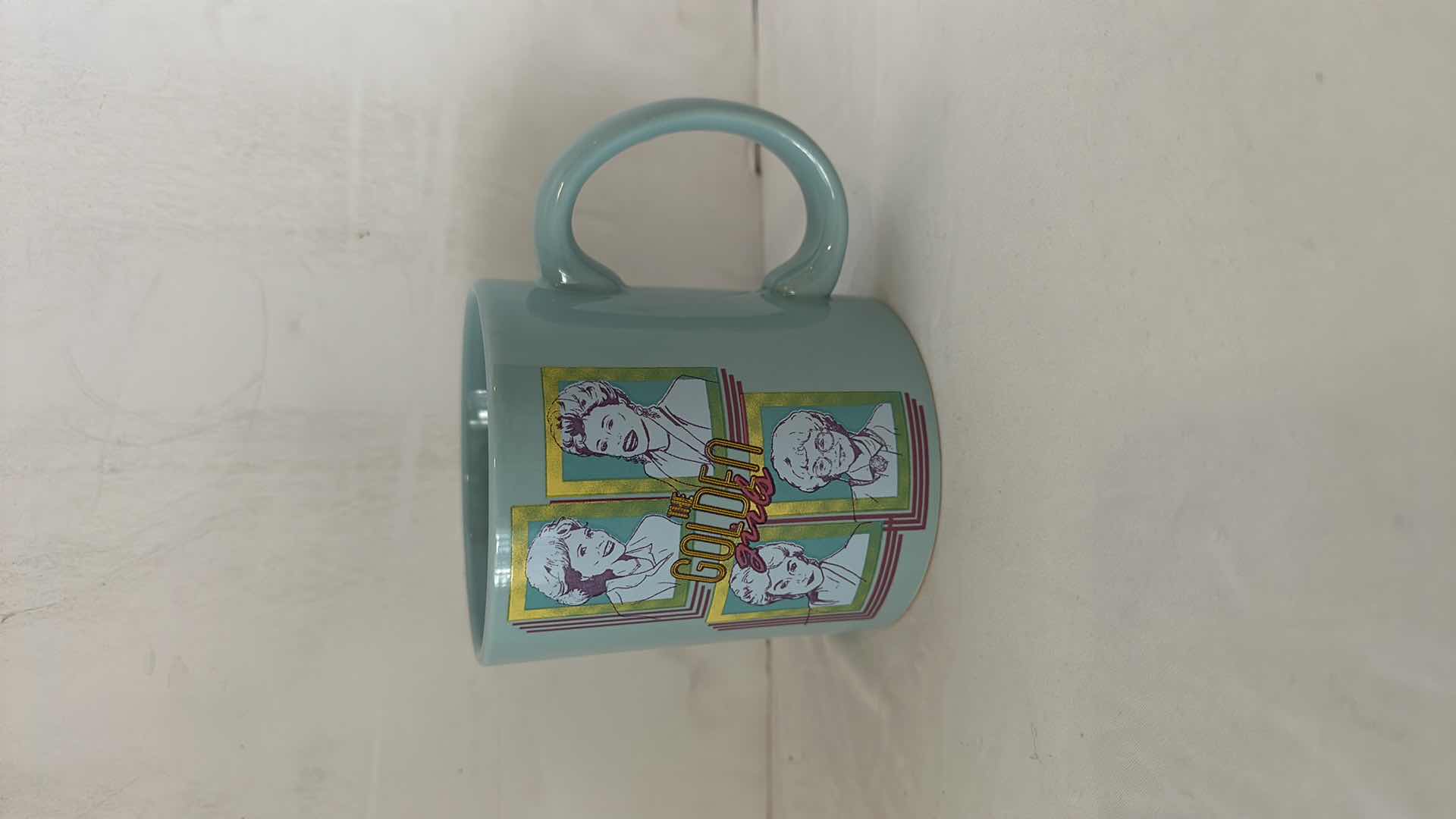 Photo 2 of NIB GOLDEN GIRLS RETRO SQUARES 20 OZ CERAMIC MUGS ,MSRP $18