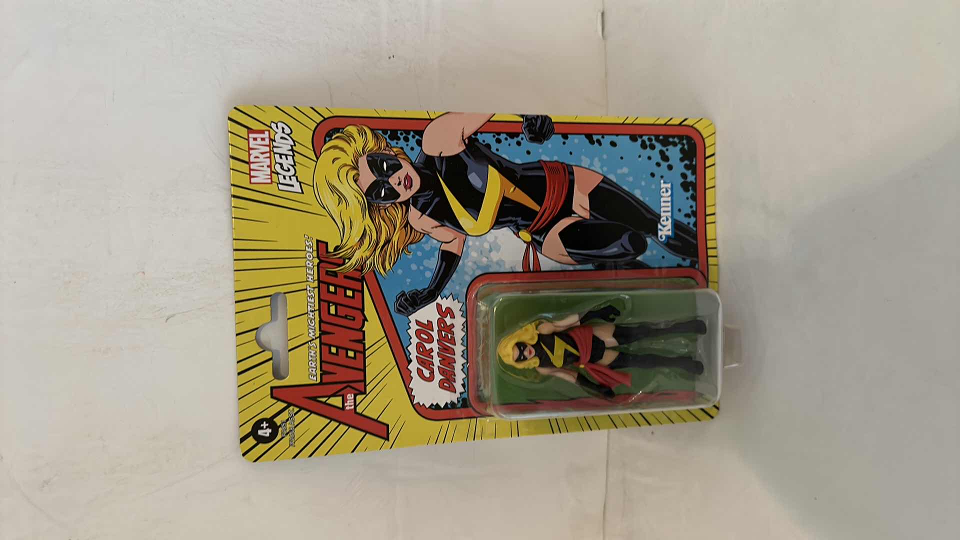 Photo 1 of NIB MARVEL LEGENDS AVENGERS CAROL DANVERS,MSRP $15