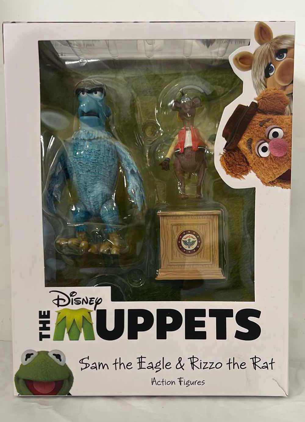 Photo 1 of NIB DISNEY THE MUPPETS "SAM THE EAGLE & RIZZO THE RAT" ACTION FIGURES MSRP $40