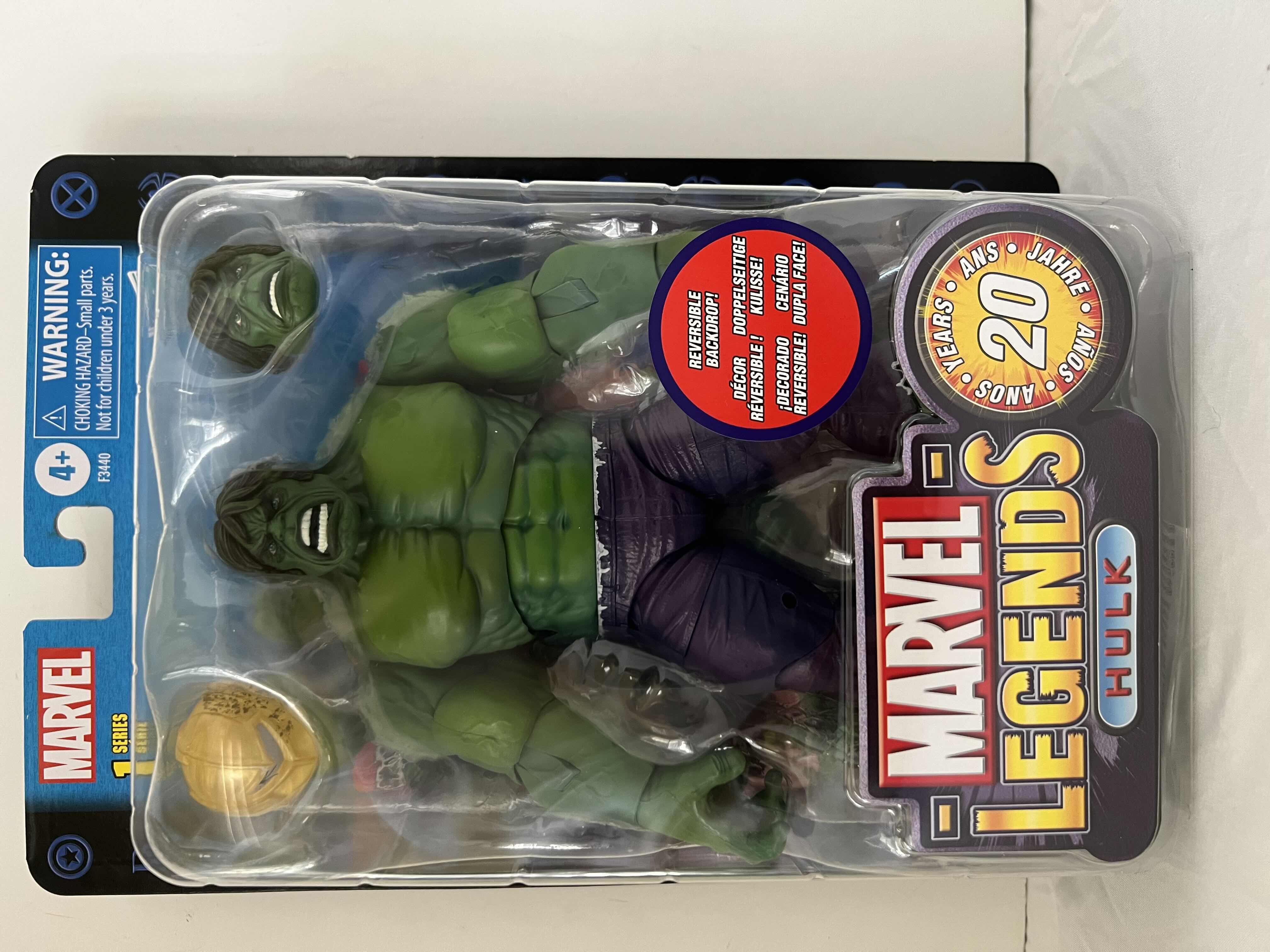 Photo 1 of NEW HASBRO MARVEL LEGENDS "HULK" ACTION FIGURE MSRP $70