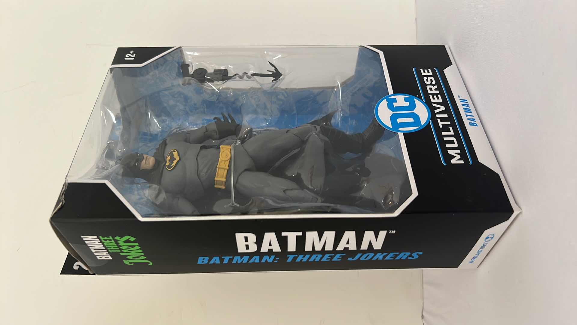 Photo 3 of NIB DC MULTIVERSE "BATMAN" ACTION FIGURE MSRP $25