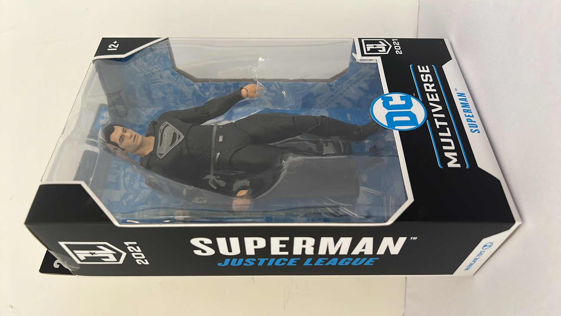 Photo 3 of NIB DC MULTIVERSE "SUPERMAN" ACTION FIGURE MSRP $25