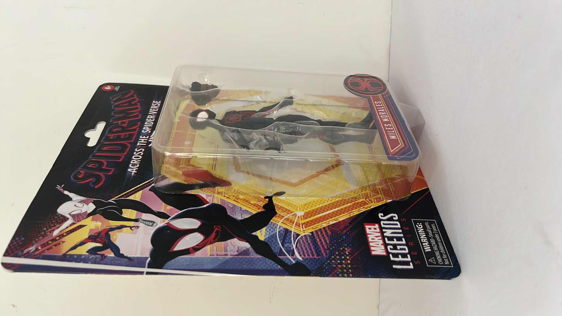 Photo 3 of NEW HASBRO MARVEL LEGENDS SPIDER-MAN ACROSS THE SPIDER-VERSE PART ONE "MILES MORALES" ACTION FIGURE MSRP $40