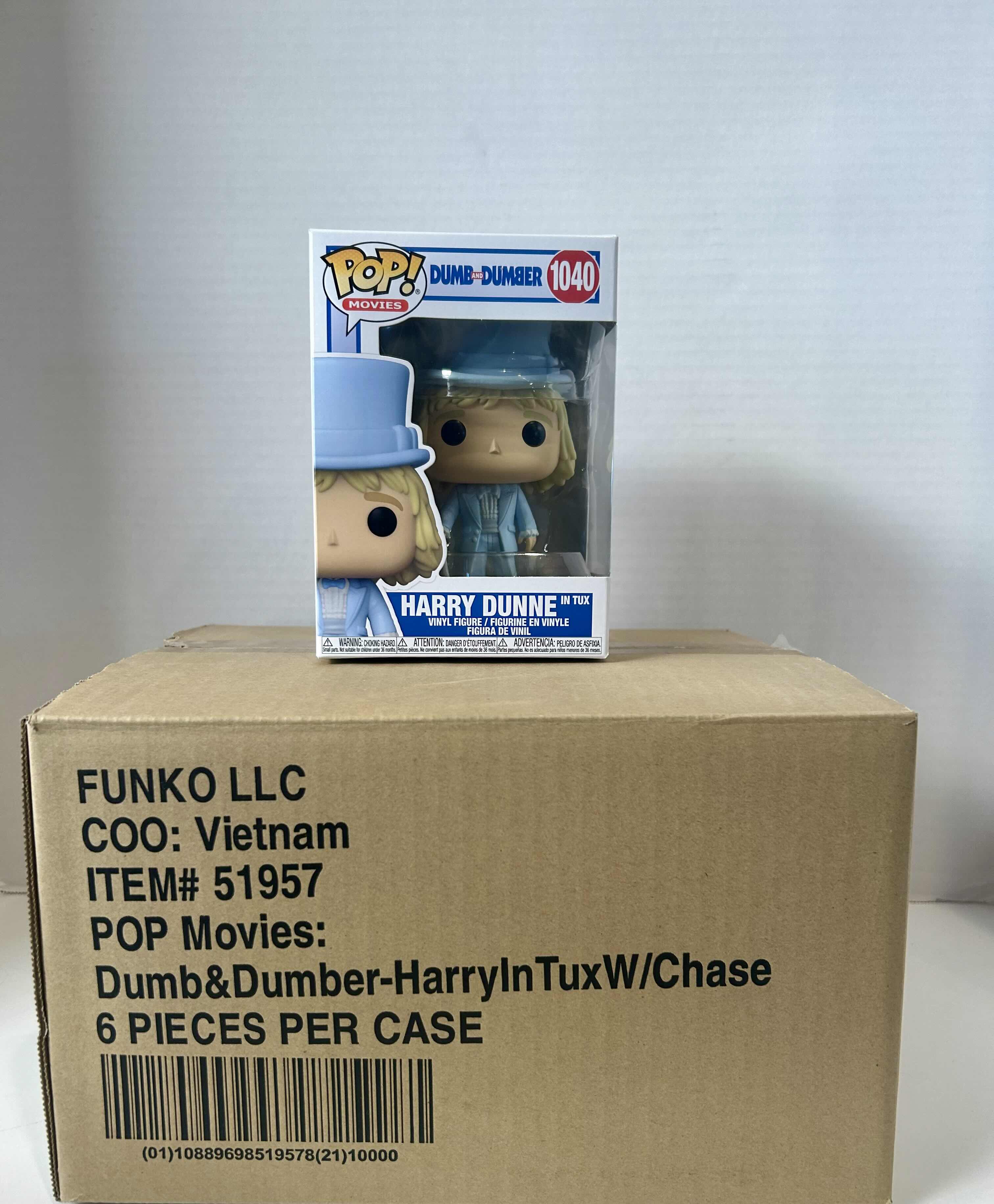 Photo 3 of FUNKO POP! DUMB & DUMBER: HARRY DUNNE #1040
6 PER CASES