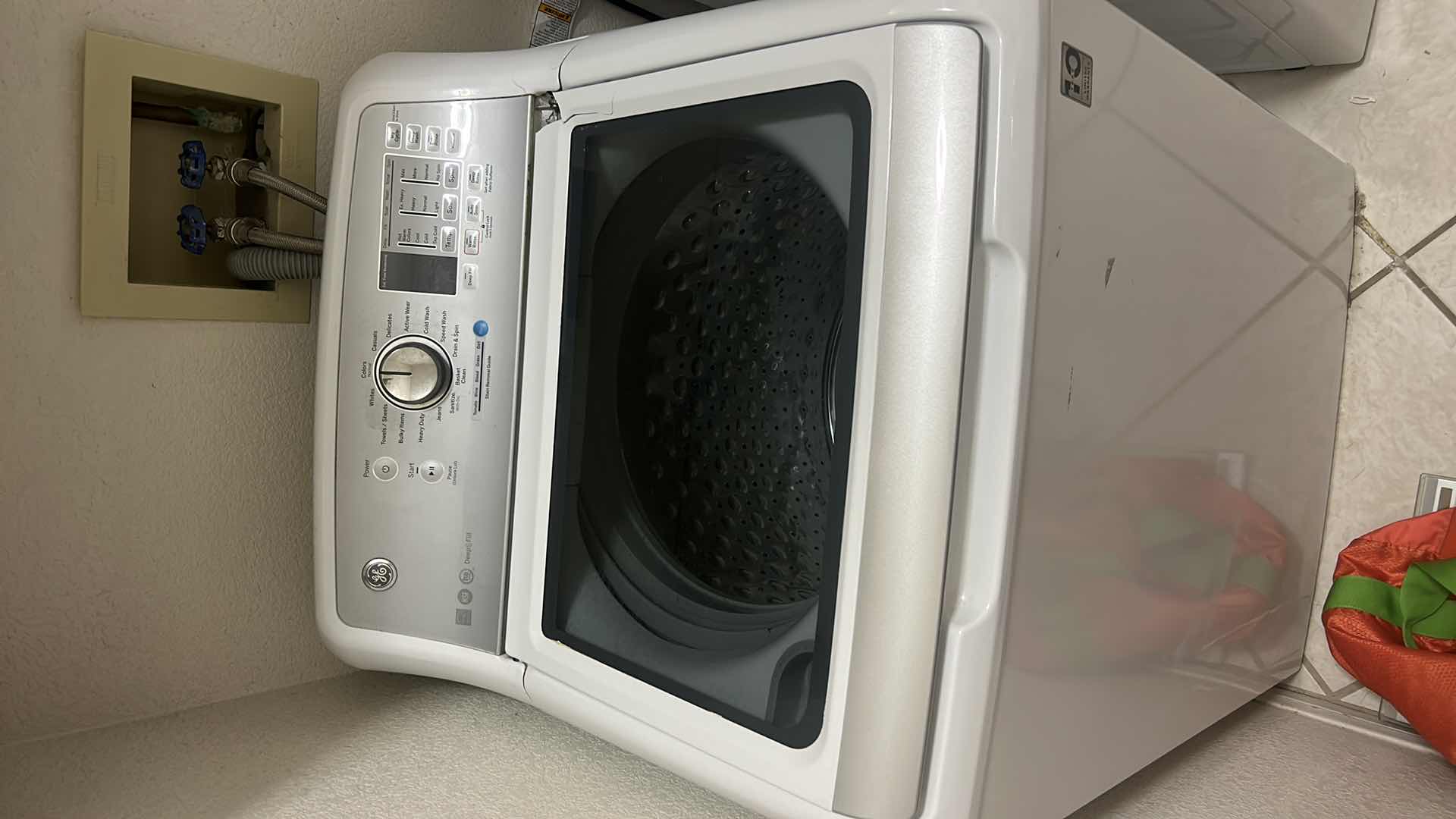 Photo 2 of GE WASHING MACHINE