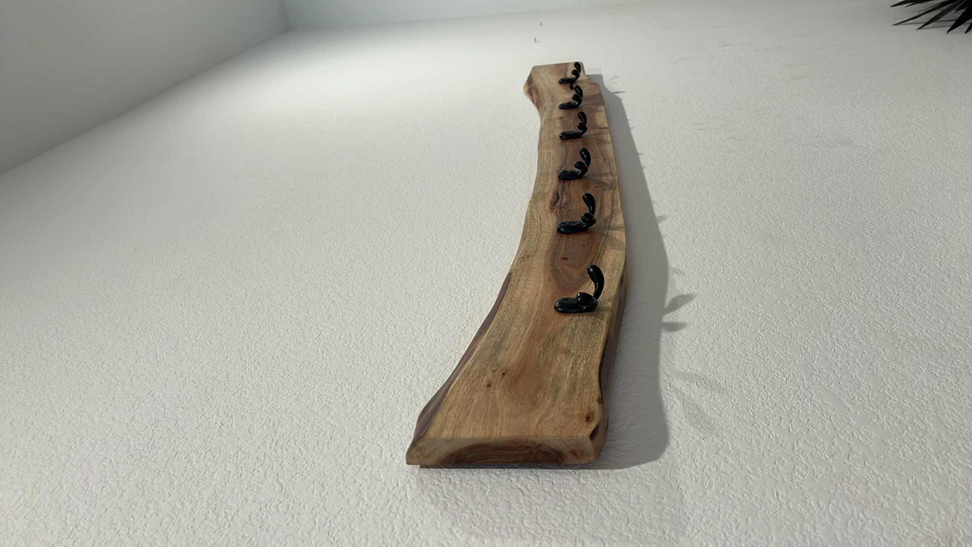 Photo 2 of HOME DECOR-4FT LONG NATURAL WOOD COAT RACK.