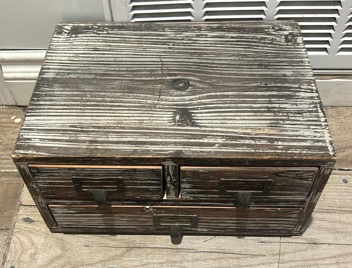 Photo 3 of RUSTIC HOME DECOR STORAGE BOX 13 1/2“ x 10“ x H 7”