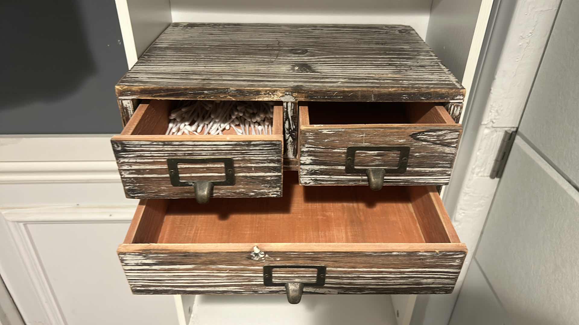 Photo 2 of RUSTIC HOME DECOR STORAGE BOX 13 1/2“ x 10“ x H 7”