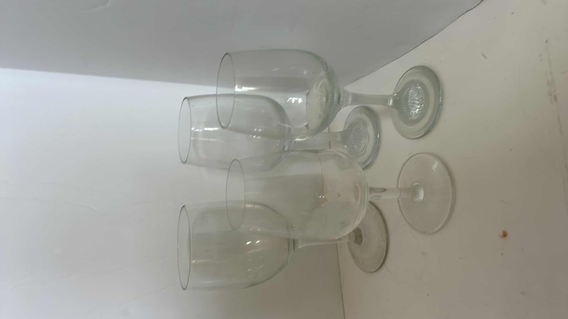 Photo 9 of GLASS AND CRYSTAL WARE