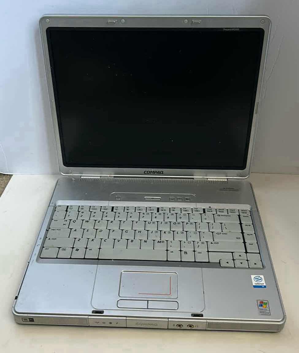 Photo 1 of COMPAQ LAPTOP COMPUTER