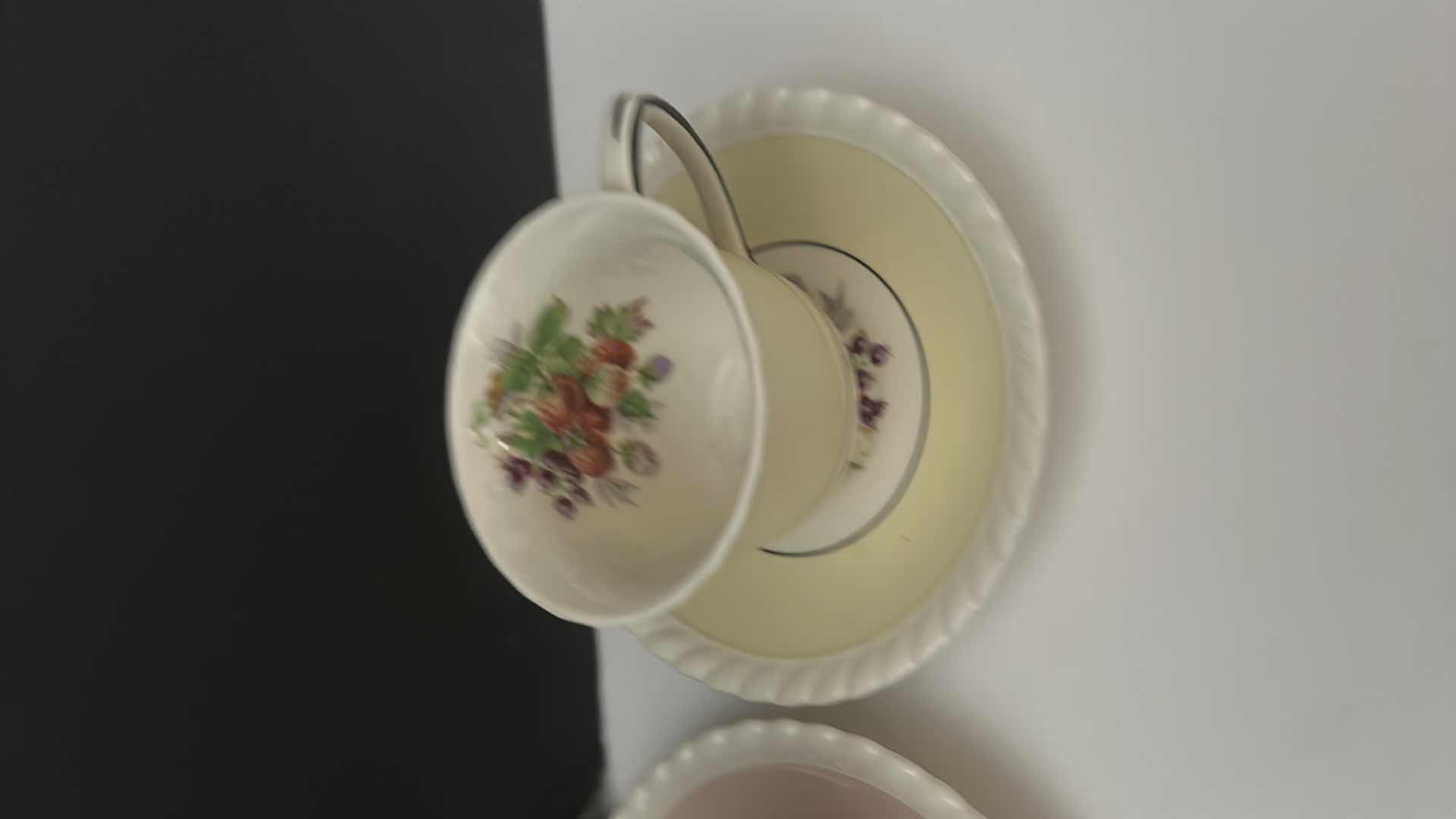 Photo 5 of 4 VINTAGE- OLD ENGISH JOHNSON BROS PORCELAIN TEACUPS AND SAUCERS