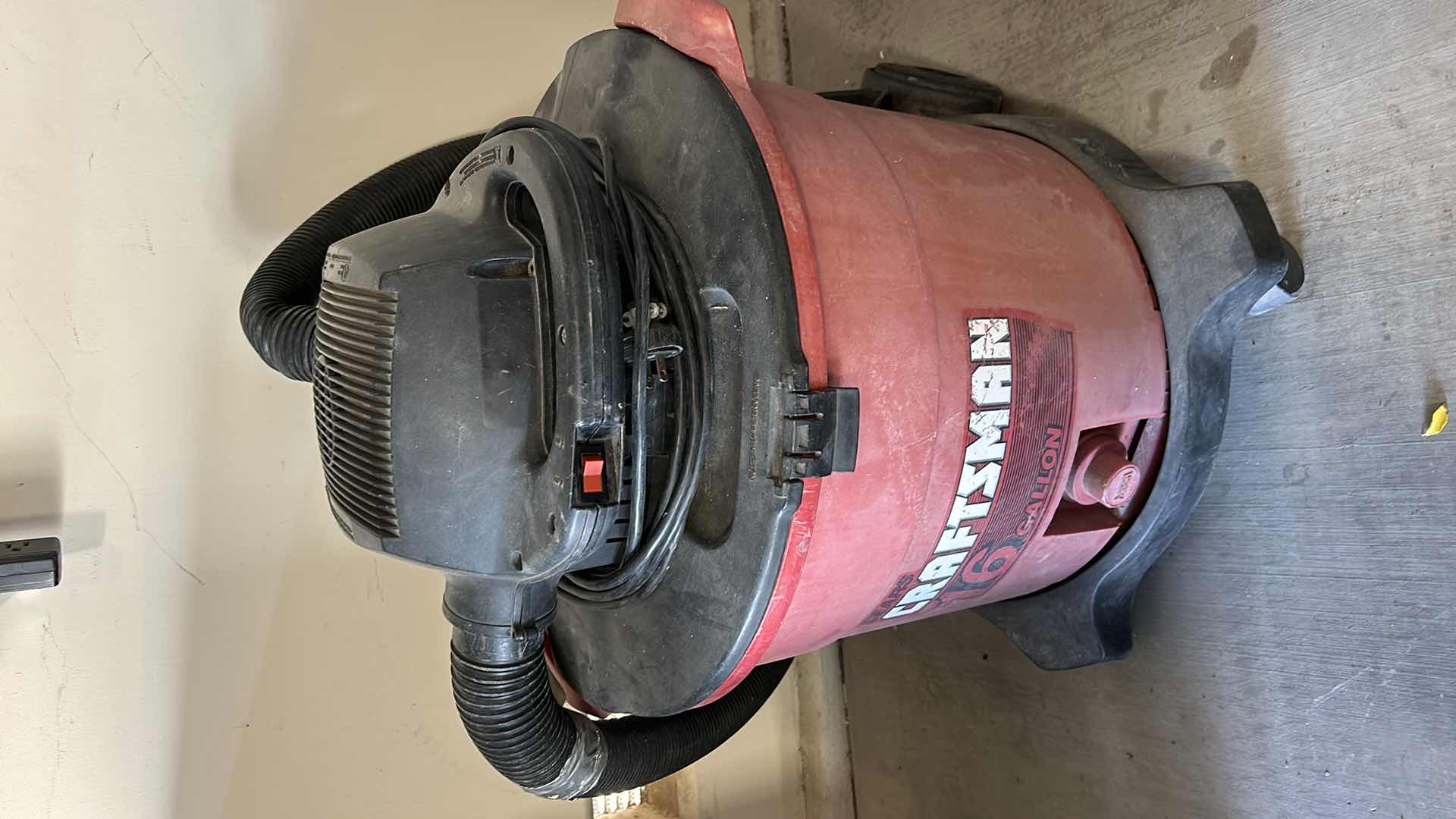 Photo 3 of SEARS CRAFTSMAN 16-GALLON GARAGE VAC