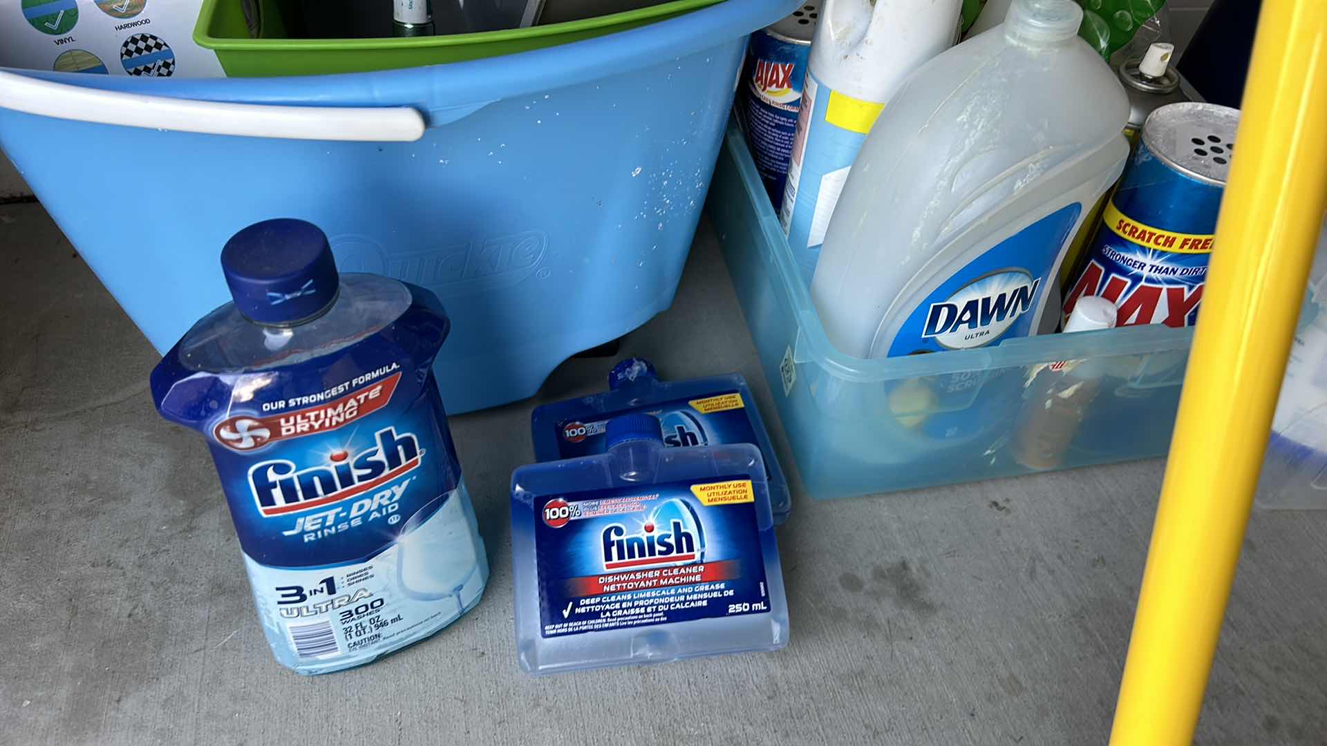 Photo 4 of HOUSEHOLD CLEANING SUPPLIES