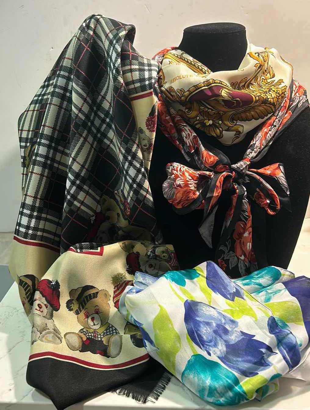 Photo 1 of 4 WOMENS FASHION SCARVES