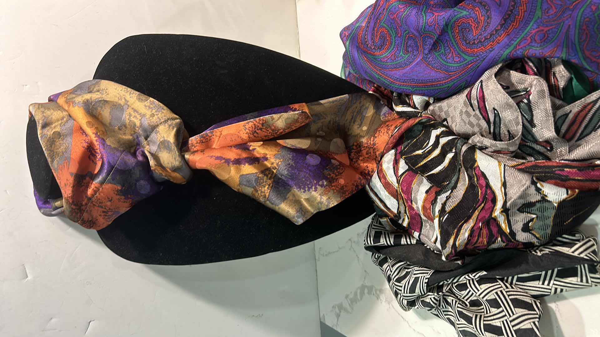 Photo 1 of 4 WOMENS FASHION SCARVES