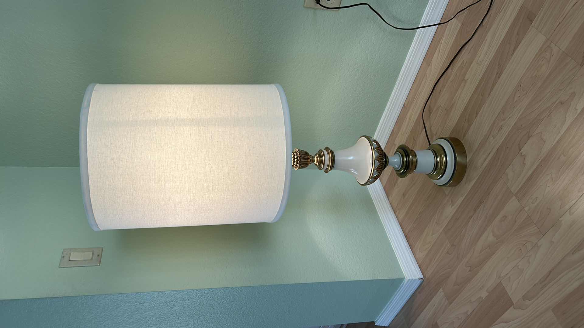 Photo 3 of STIFFEL MID CENTURY LAMP WITH SHADE H37”