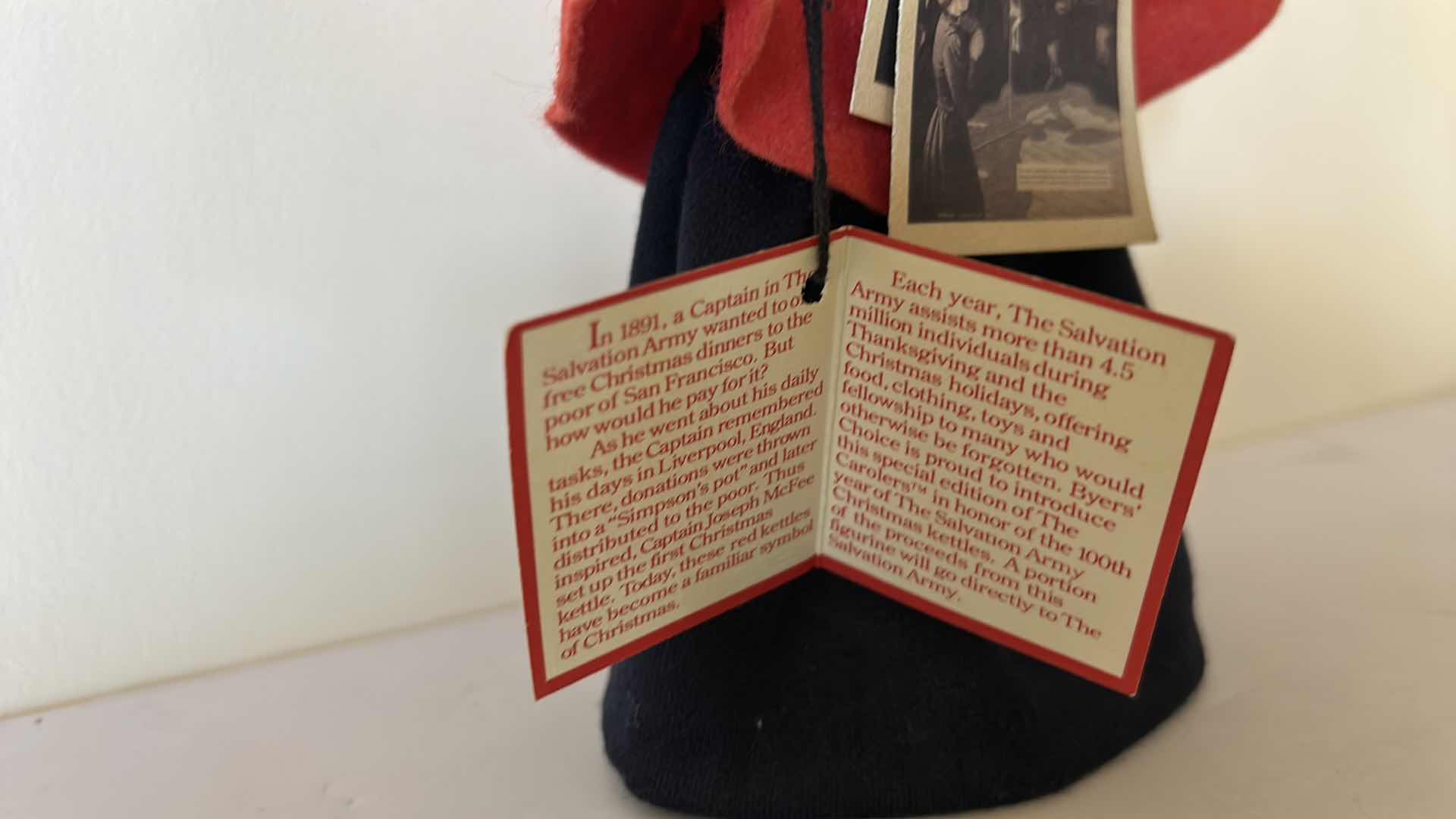 Photo 4 of VINTAGE BYERS CHOICE SALVATION ARMY DOLL “THE CAROLERS”