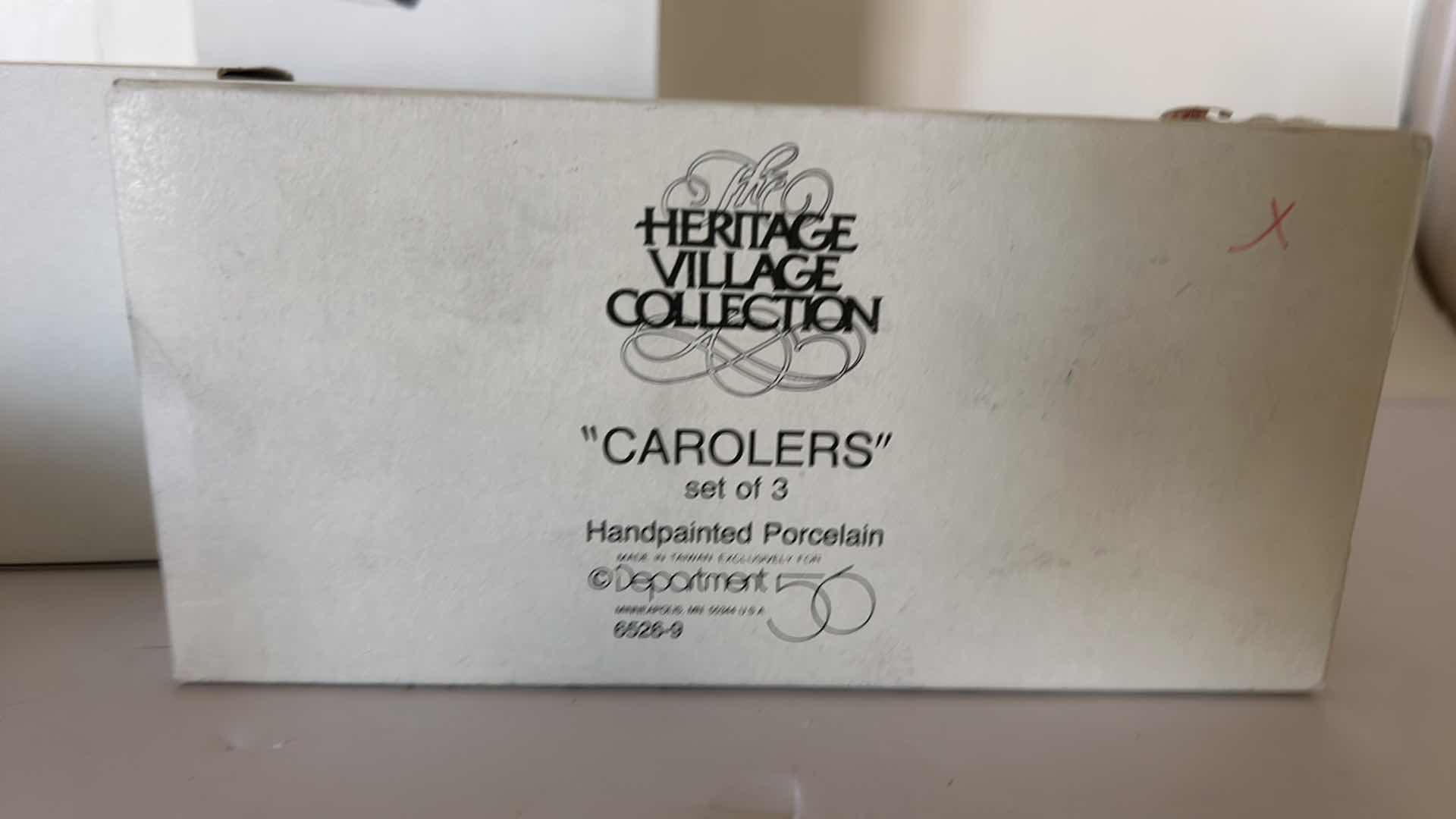 Photo 3 of 4- DEPT 56 - HERITAGE VILLAGE COLLECTION  CHRISTMAS COLLECTIBLES