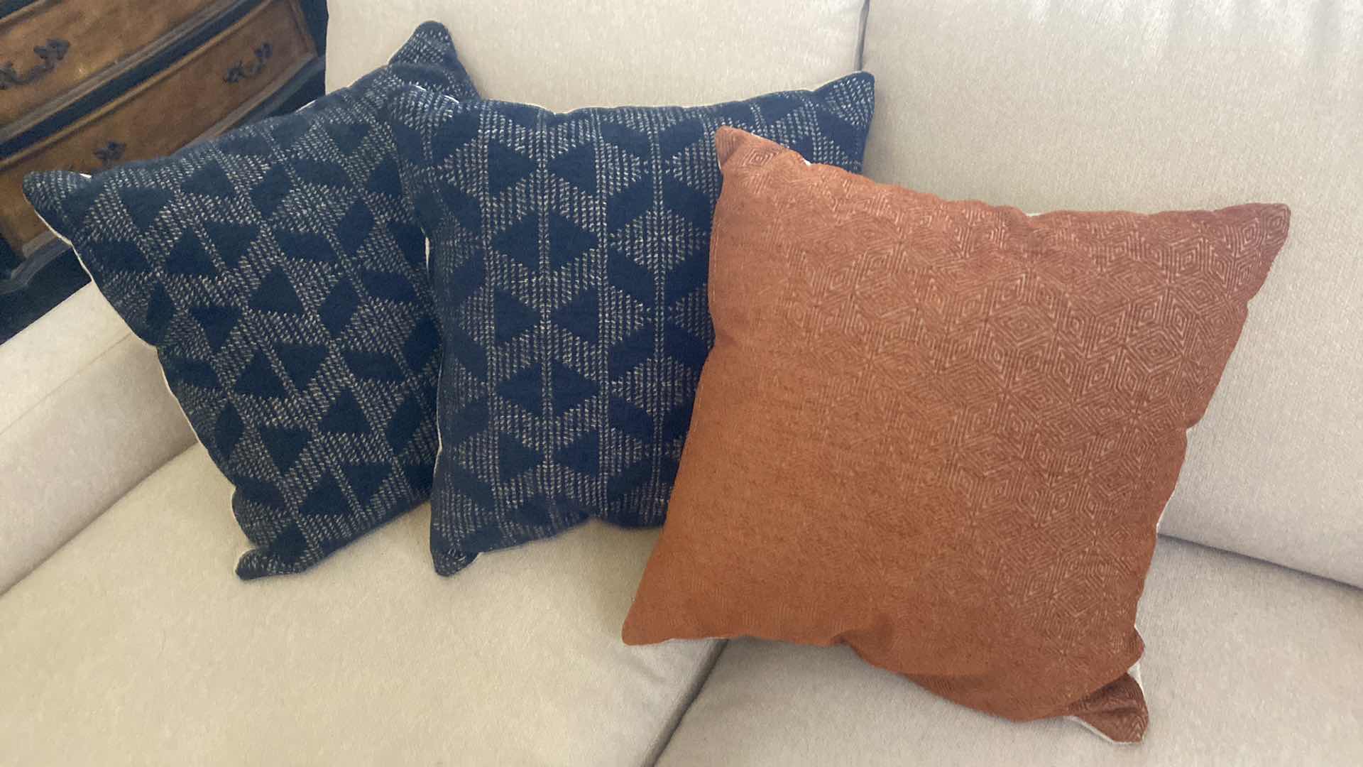 Photo 6 of 7’ OATMEAL COLOR FABRIC SODA WITH WOOD LEGS 3 TOSS PILLOWS(2 available each sold separately)