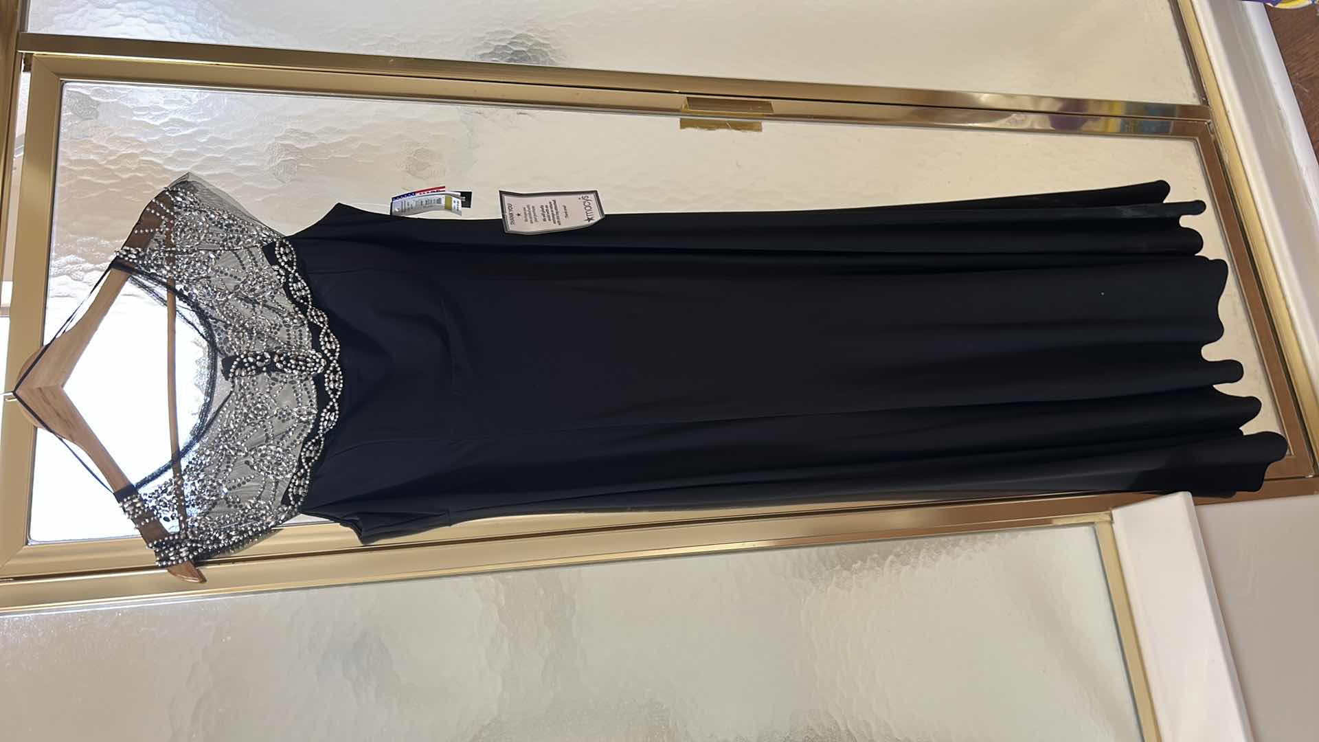 Photo 4 of NEW WITH TAGS WOMENS LONG EVENING DRESS SIZE 14